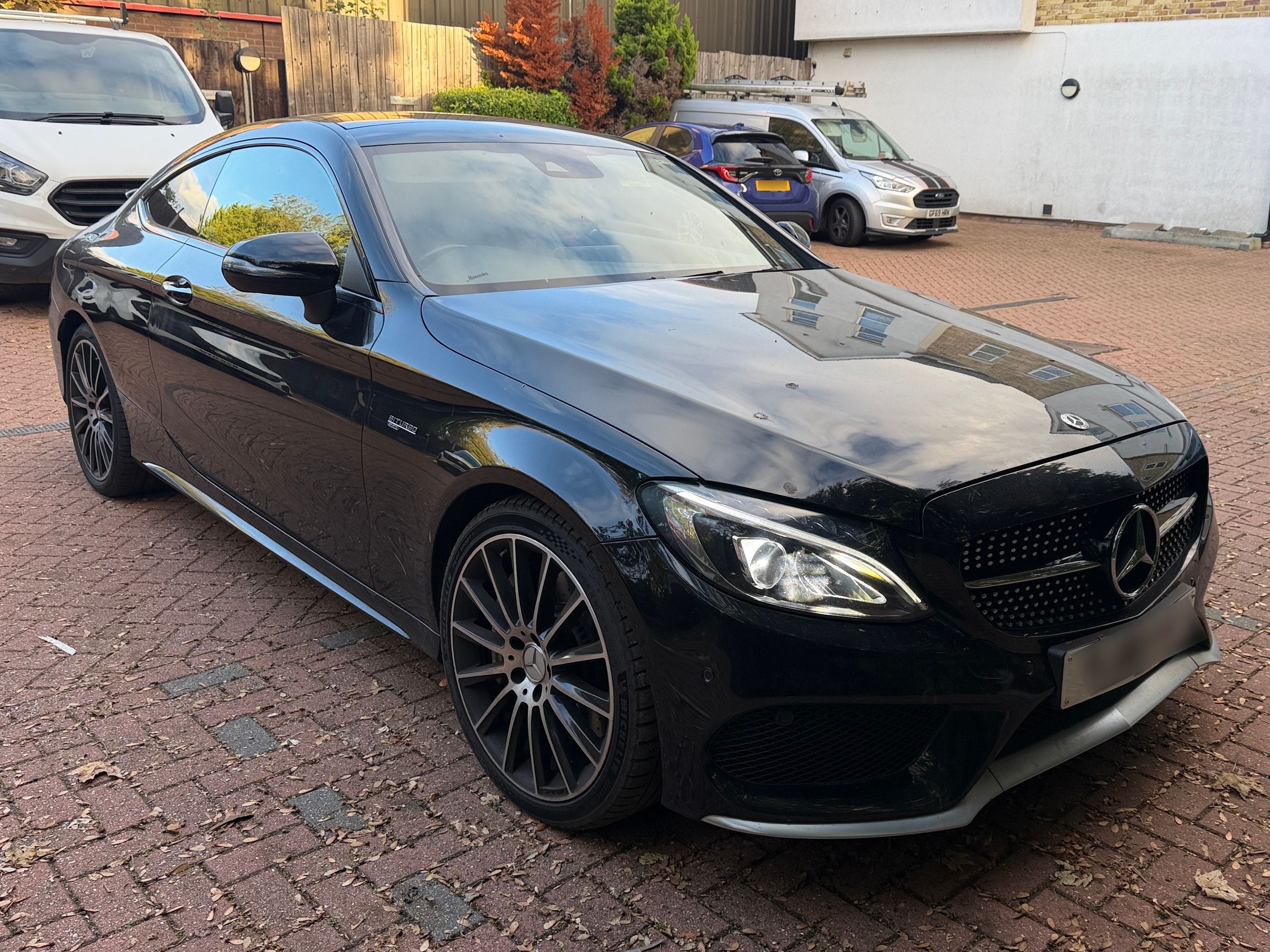 Mercedes AMG C 43 Premium + 4MATIC 