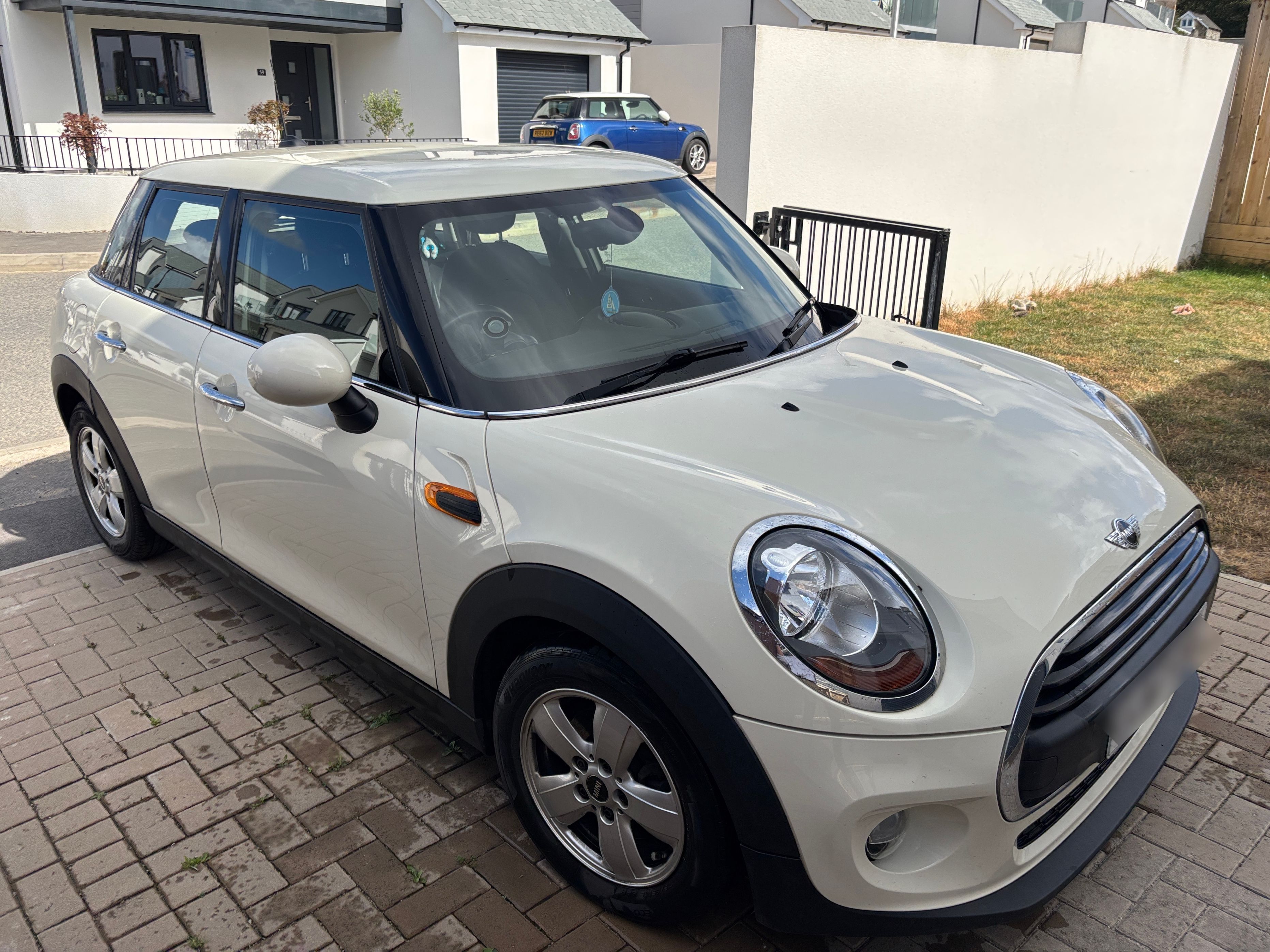 MINI One
