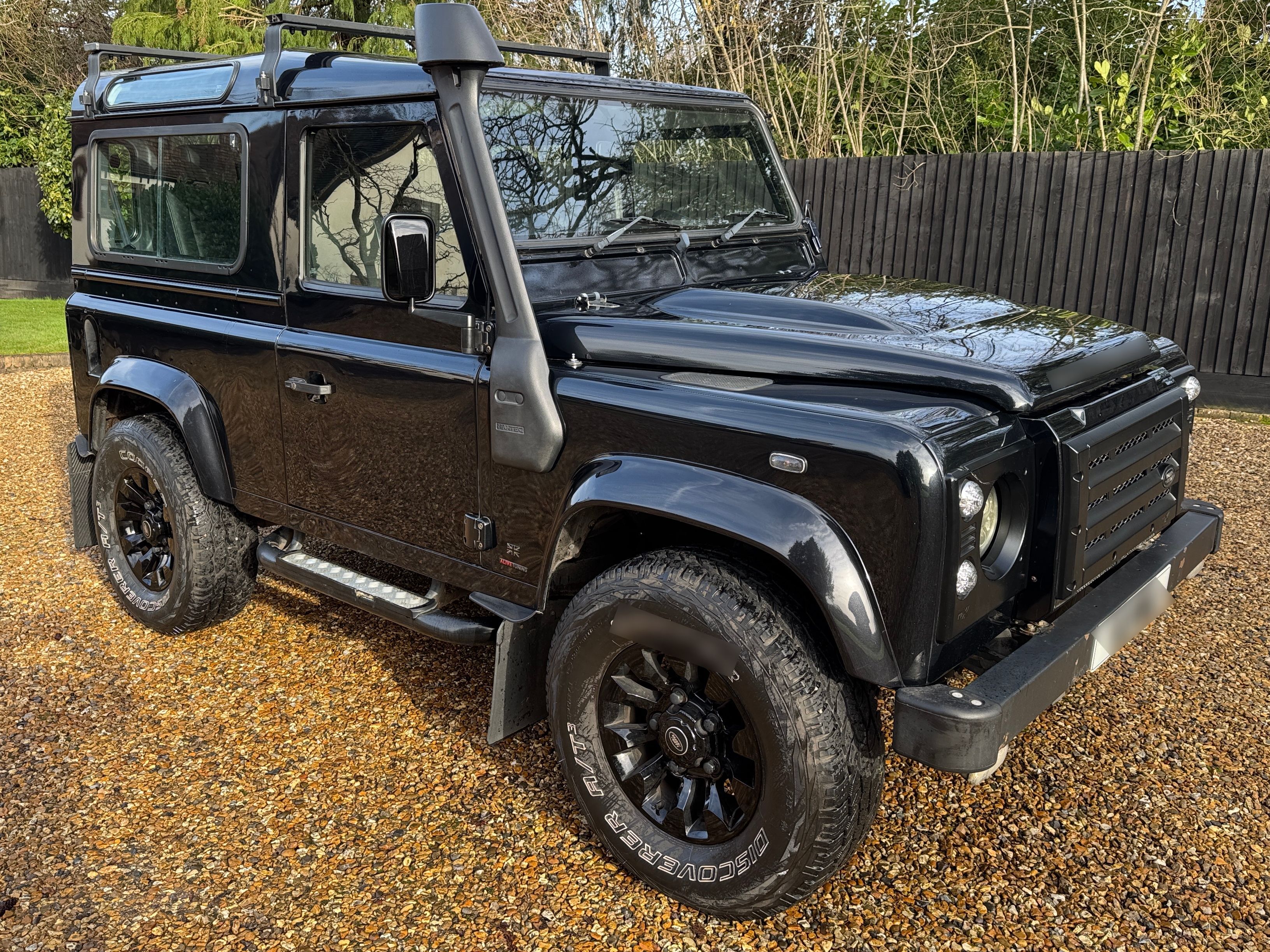 Land Rover Defender