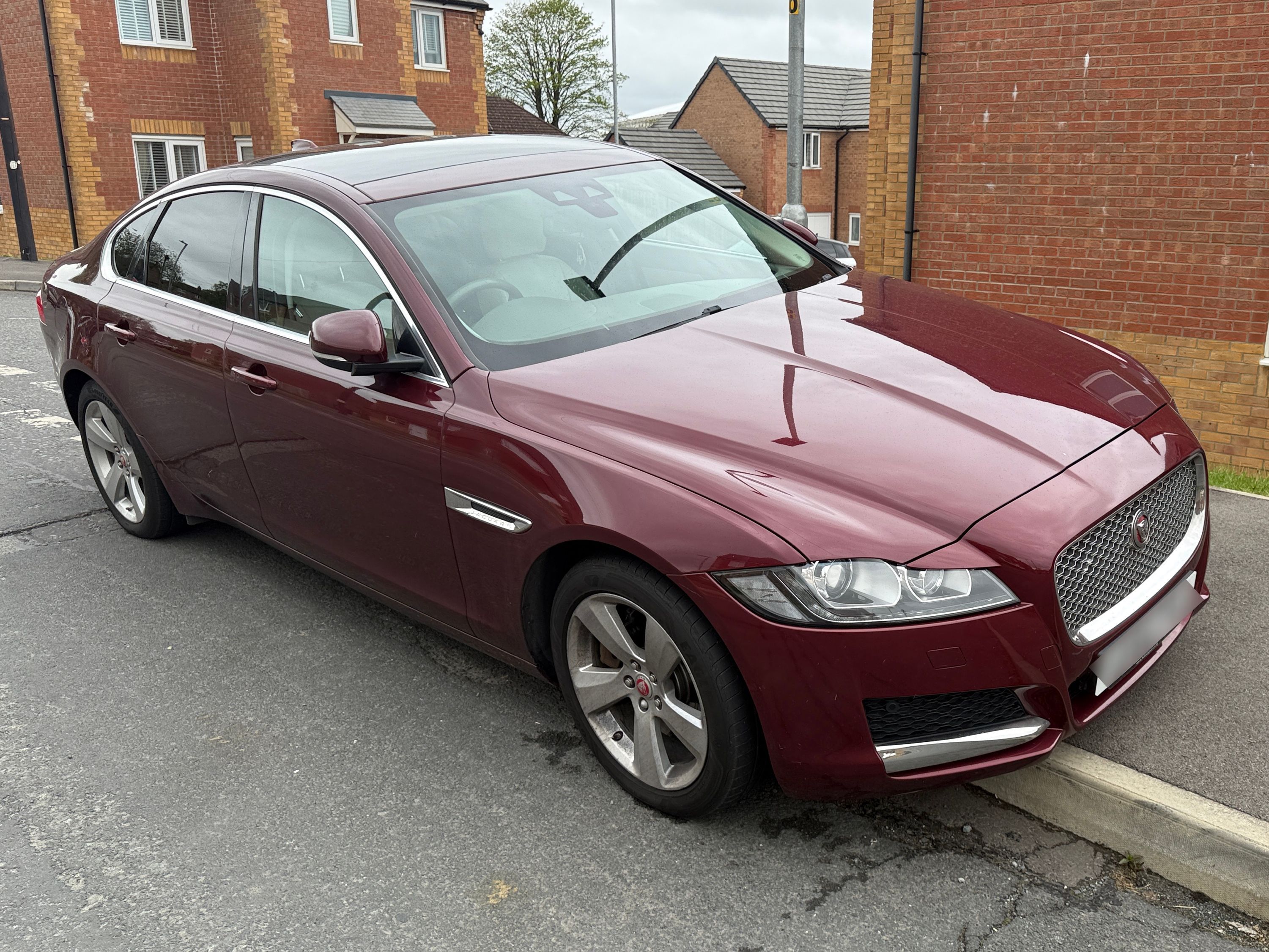 Jaguar XF Portfolio D Auto