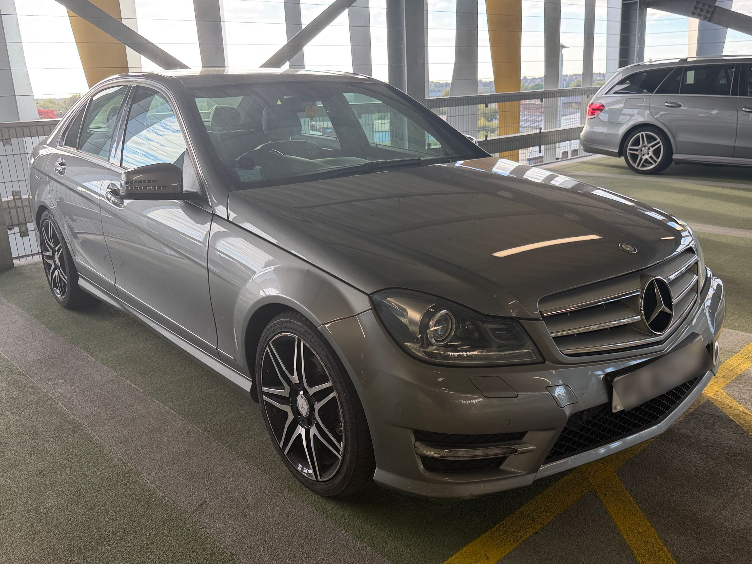 Mercedes C220 AMG Sport + CDI BLUE-CY A