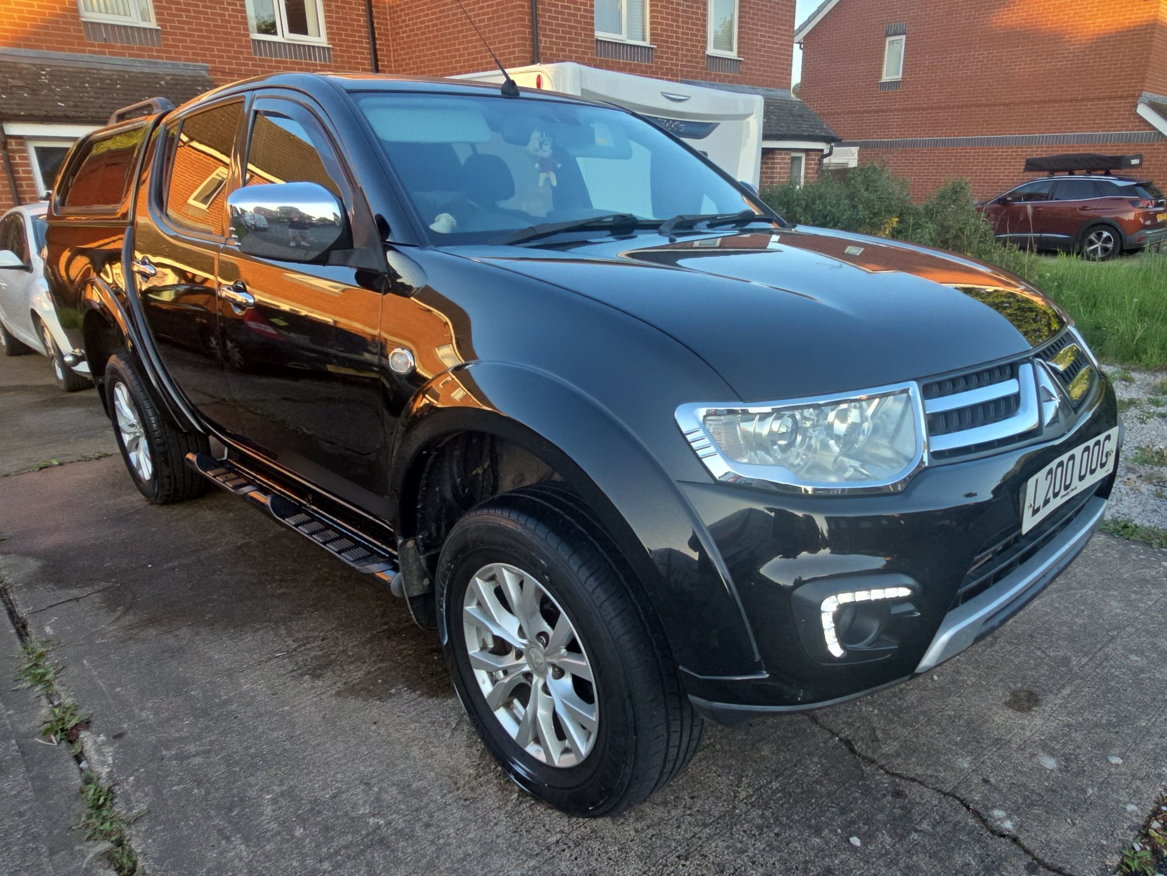 Mitsubishi L200