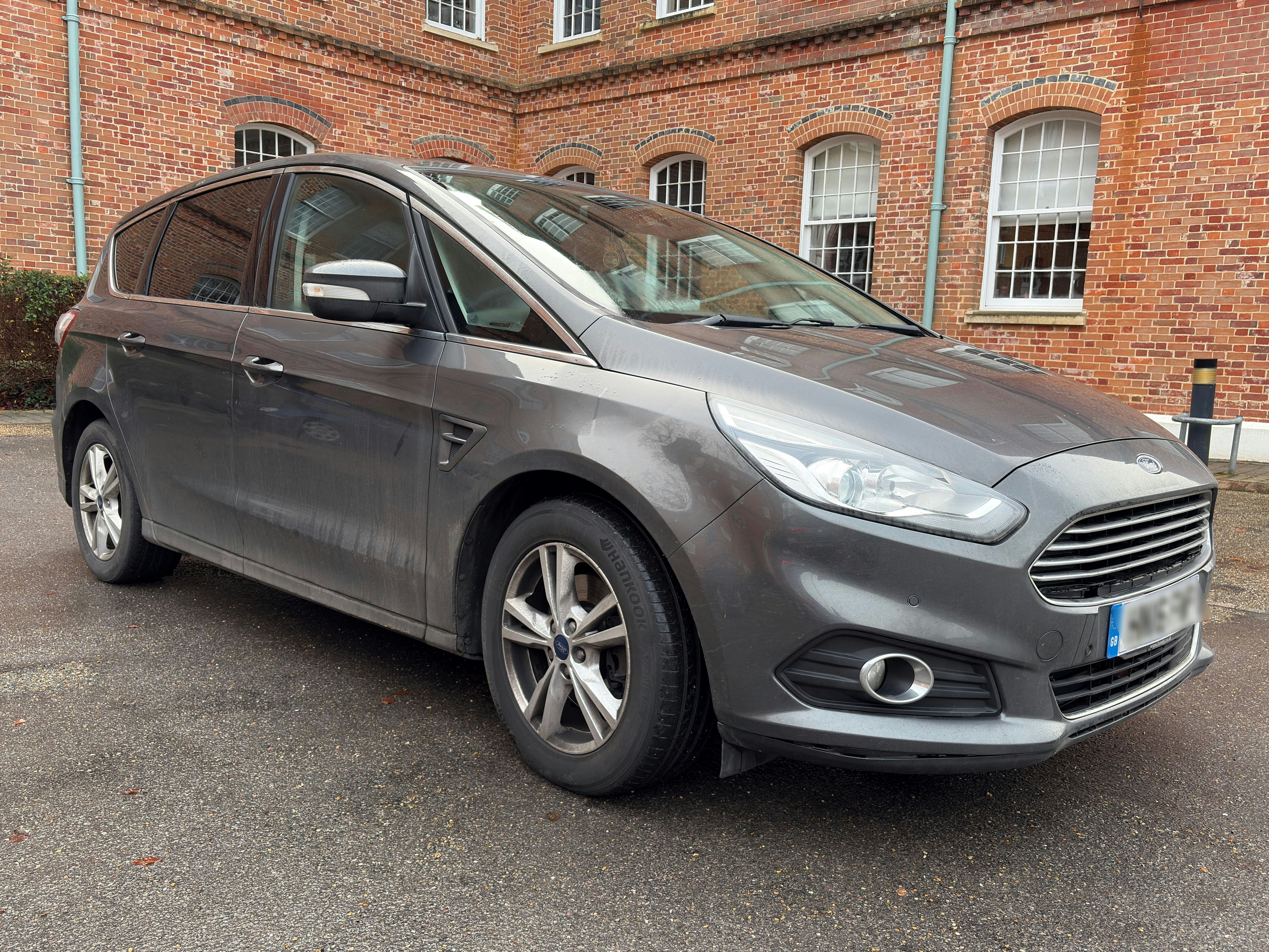Ford S-MAX
