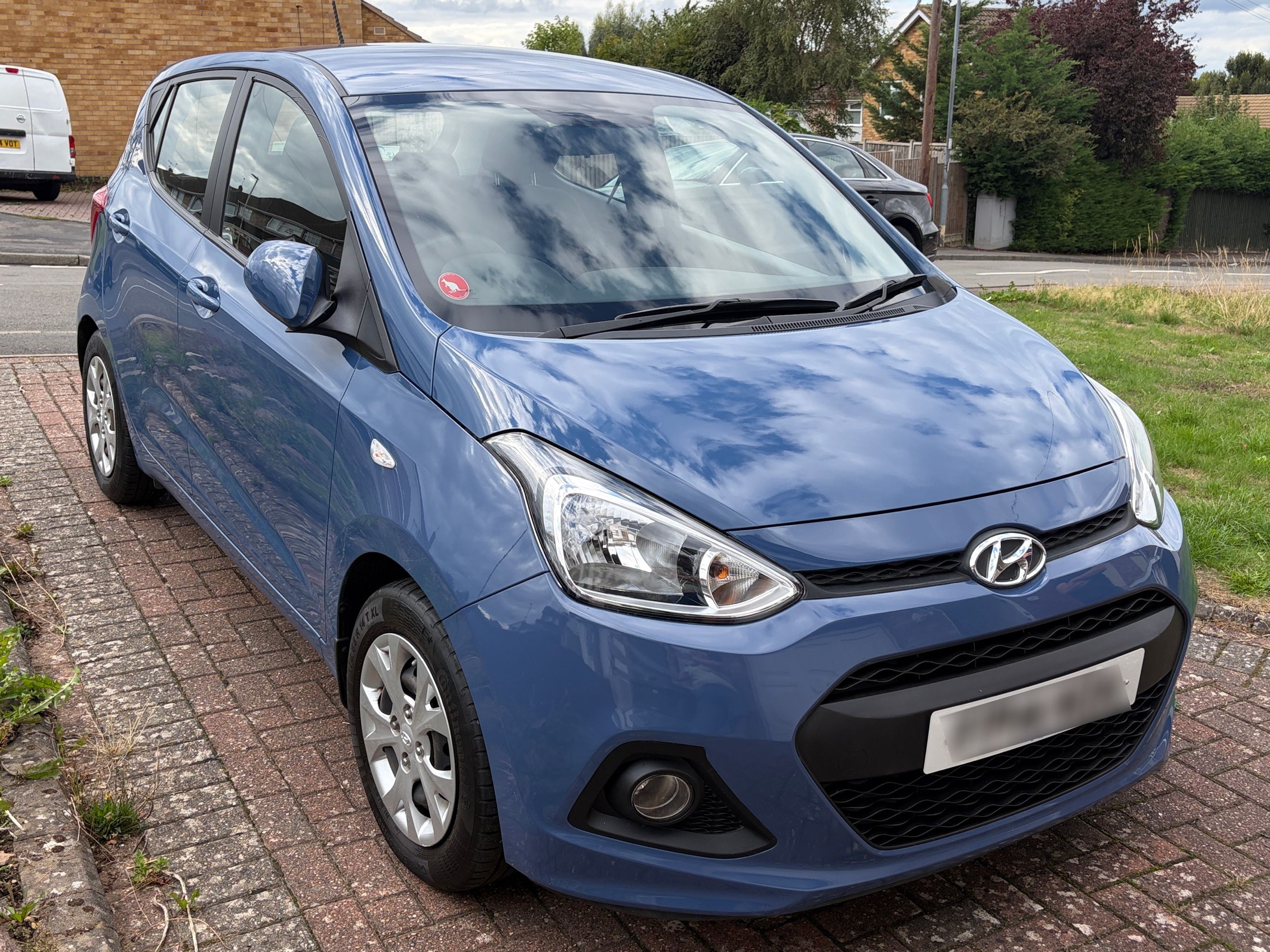 Hyundai I10