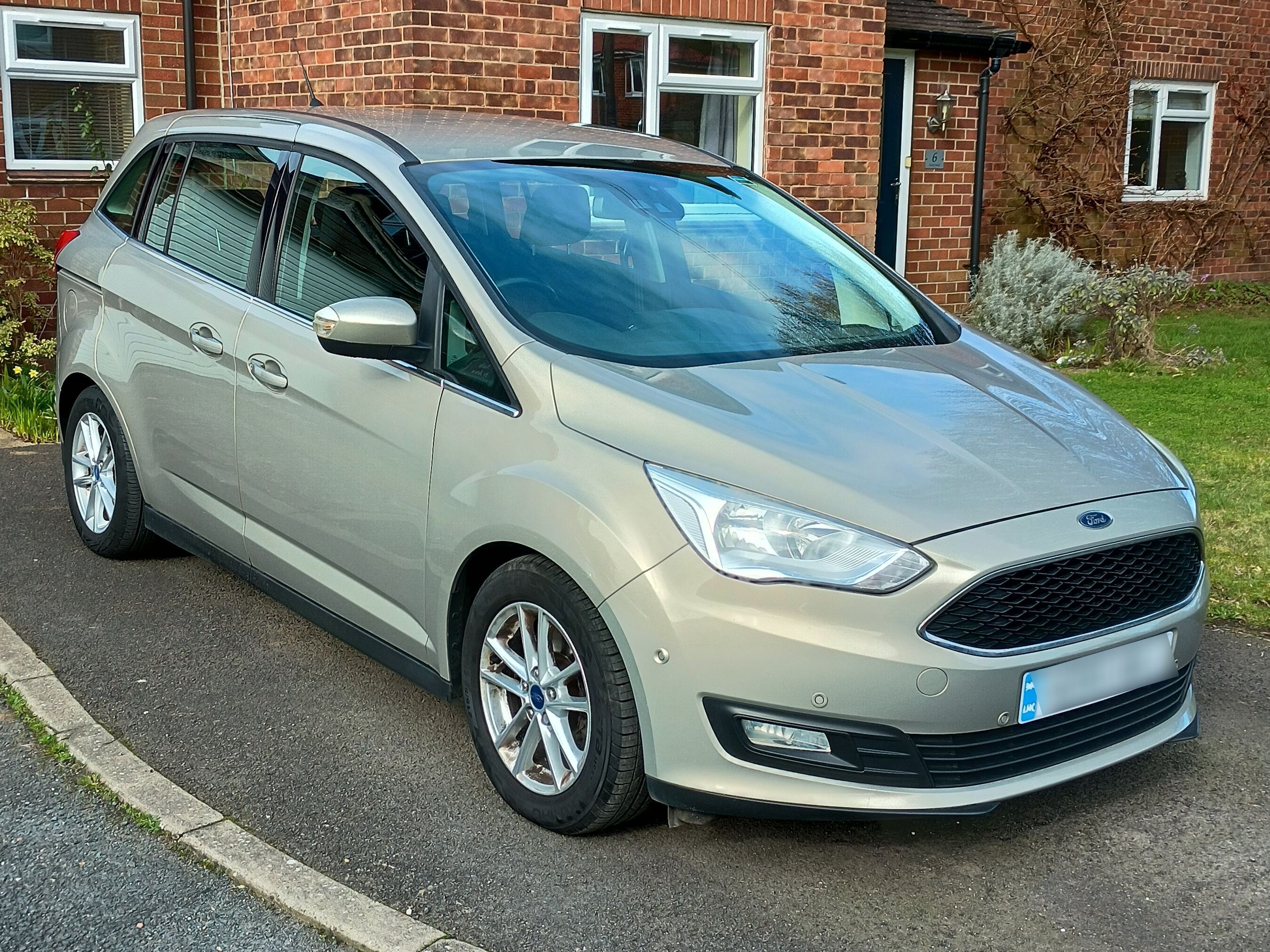 Ford Grand C-MAX