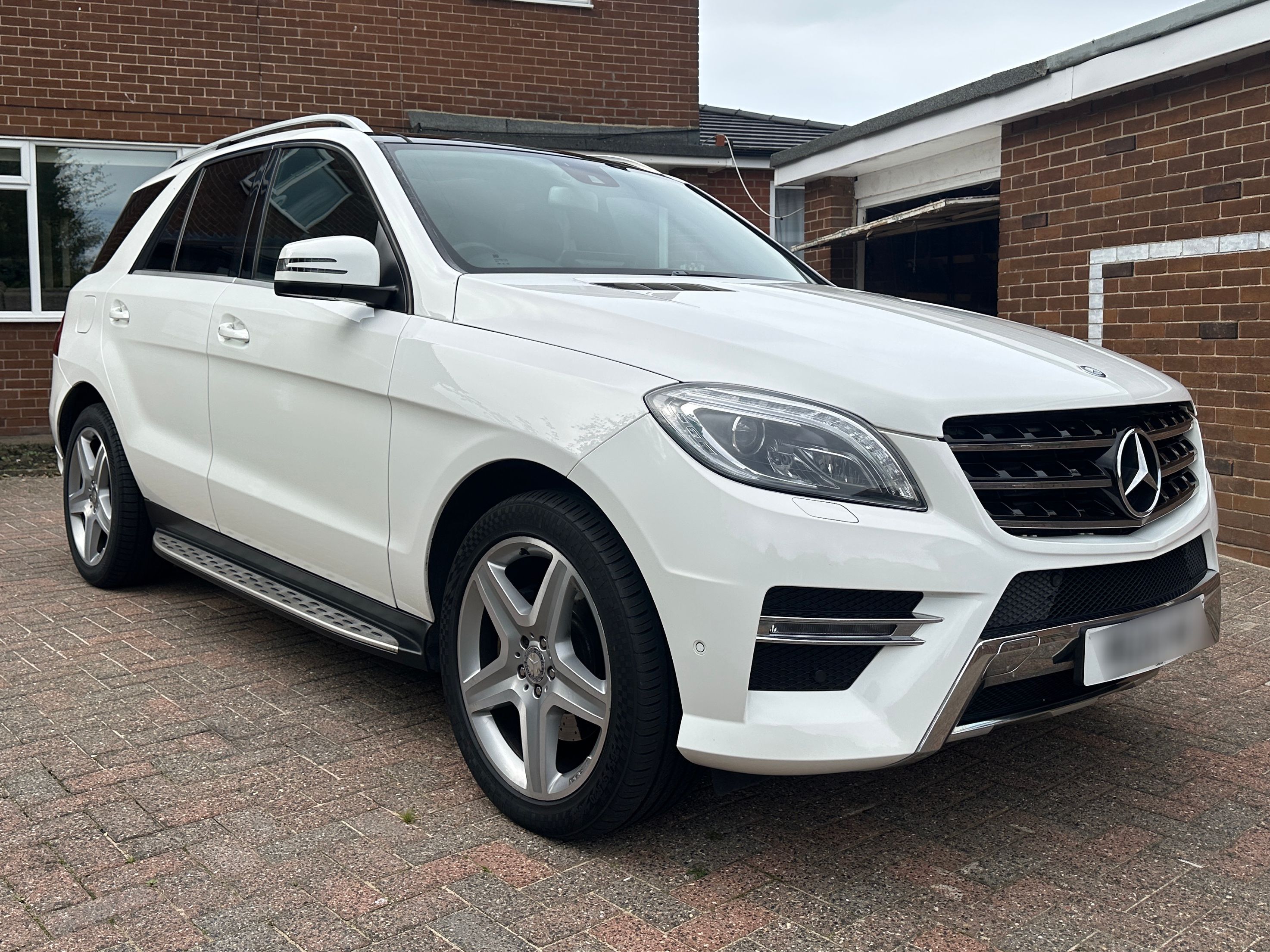 Mercedes ML250 AMG Line Prem Bluetec A