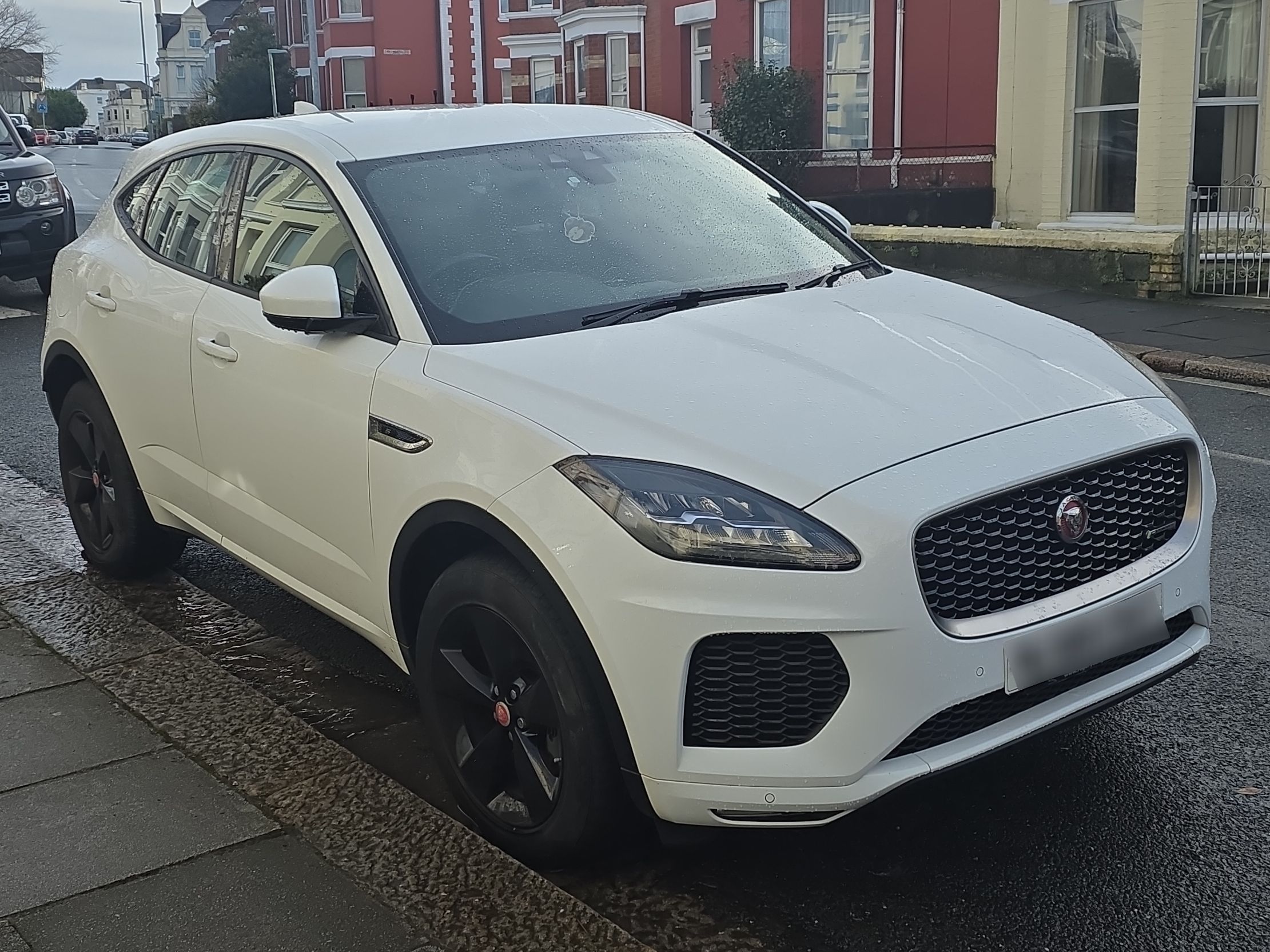 Jaguar E-PACE