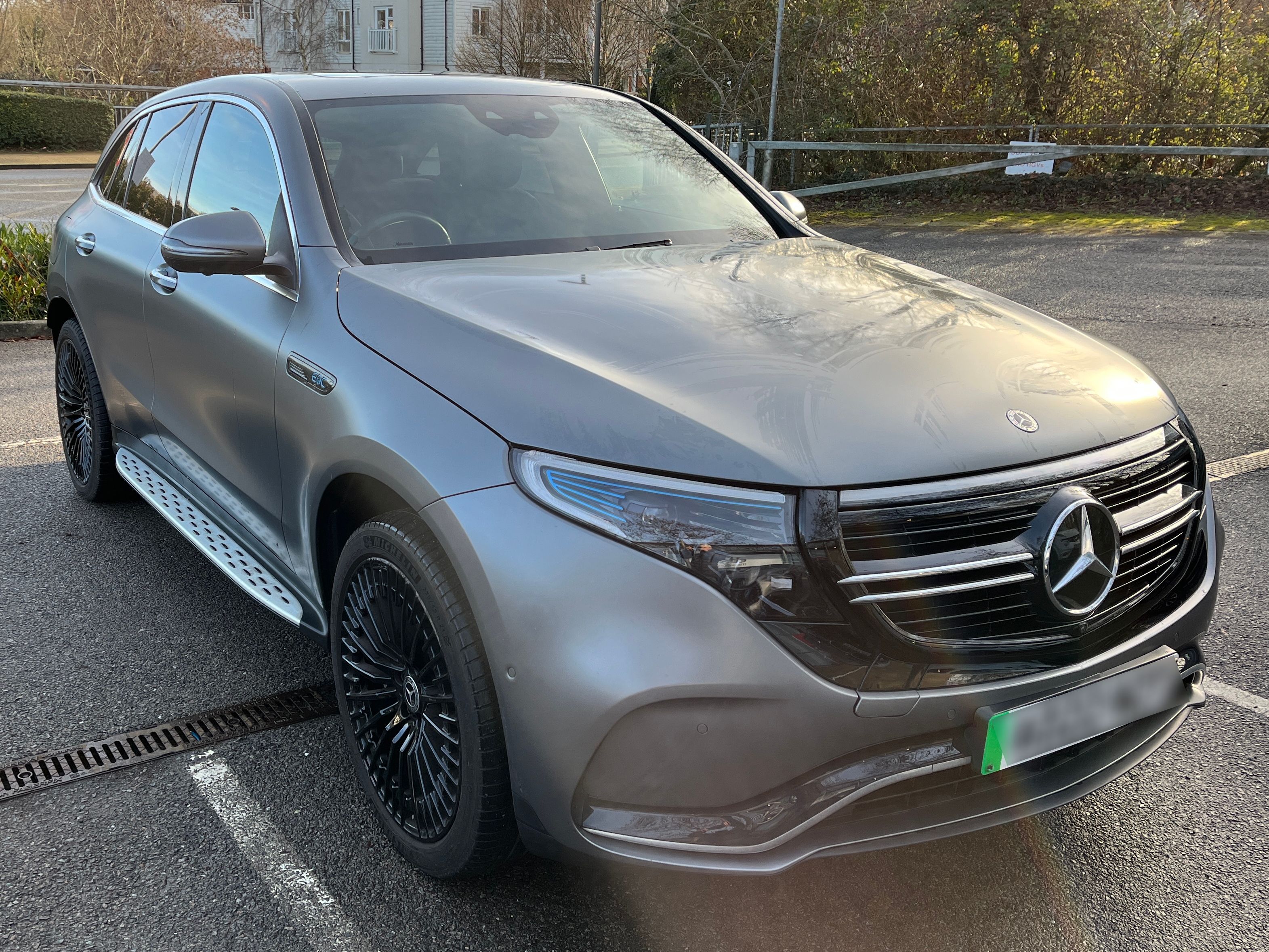 Mercedes EQC 400 AMG Line Premium + 4M