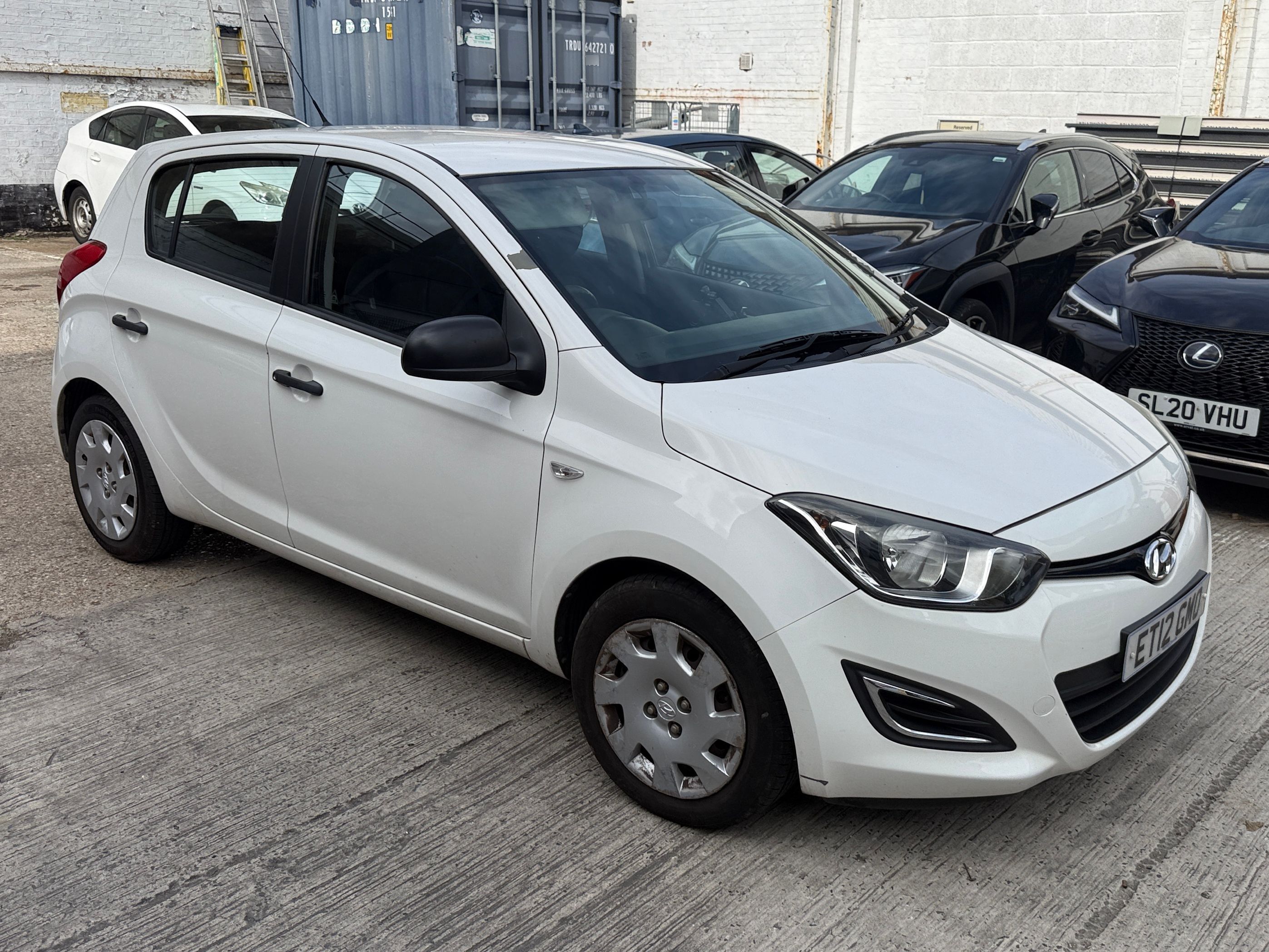 Hyundai I20