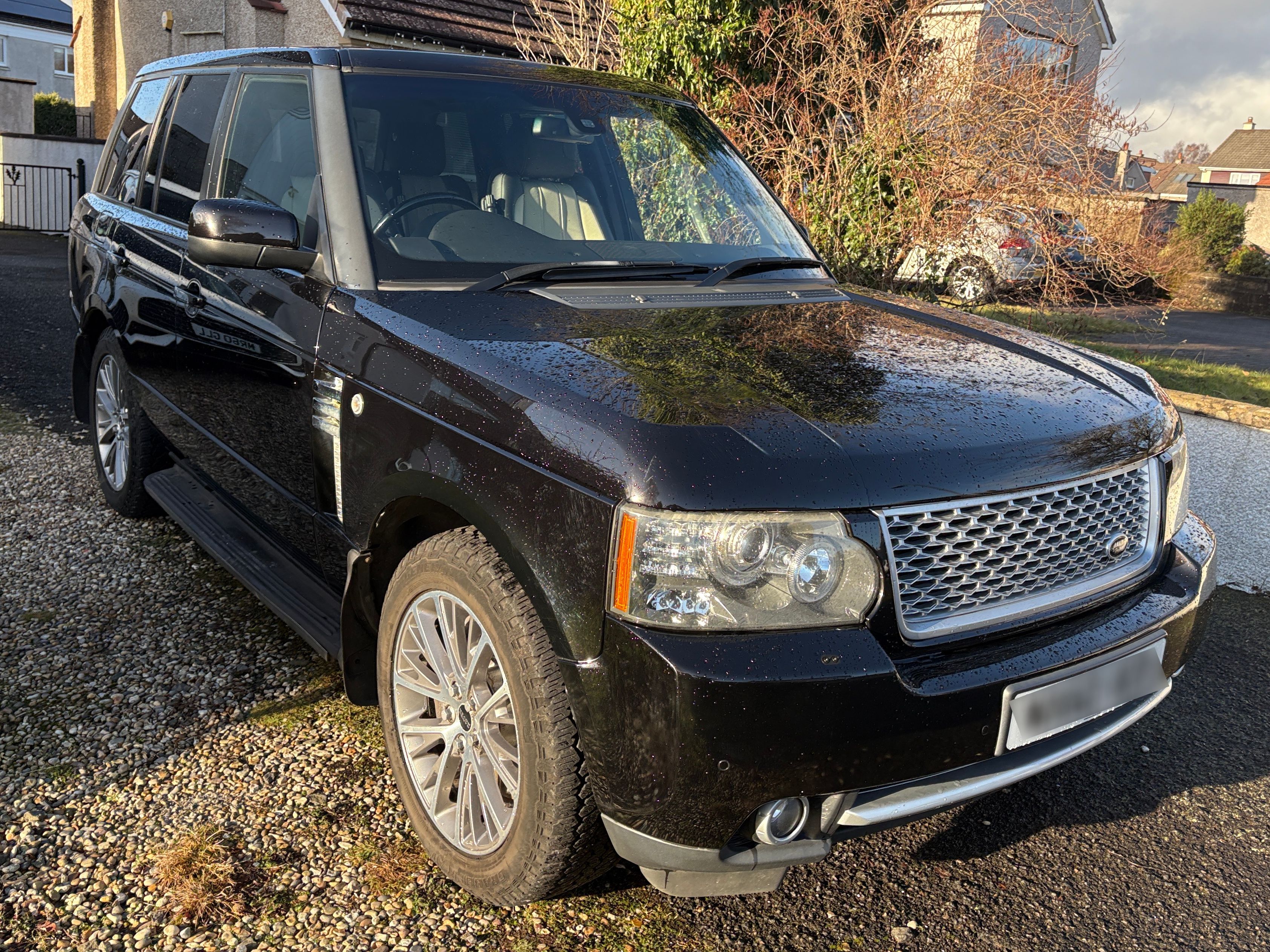 Land Rover Rrover A-BIO Black TDV8 A