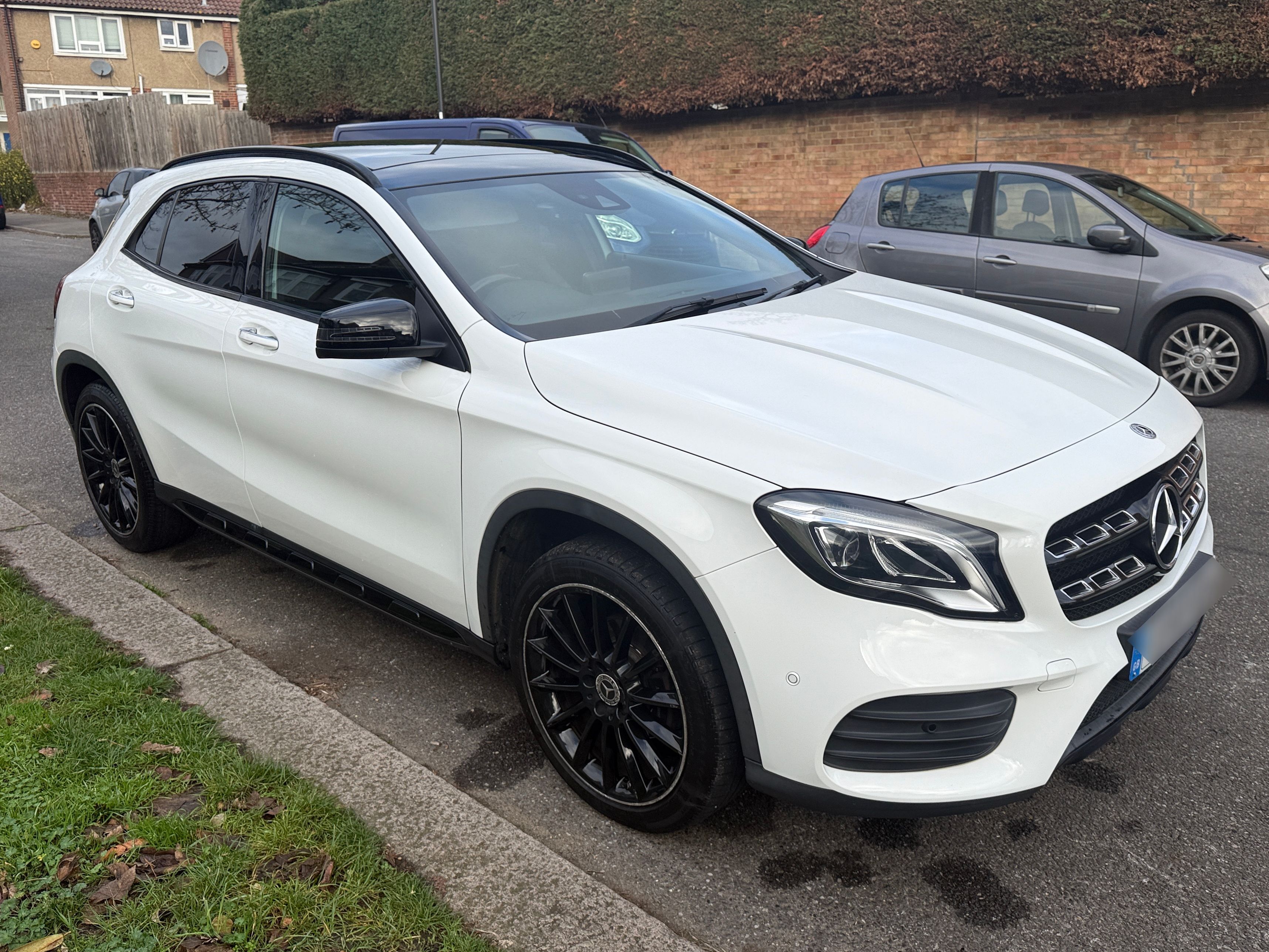 Mercedes GLA 200 AMG Line Premium + A