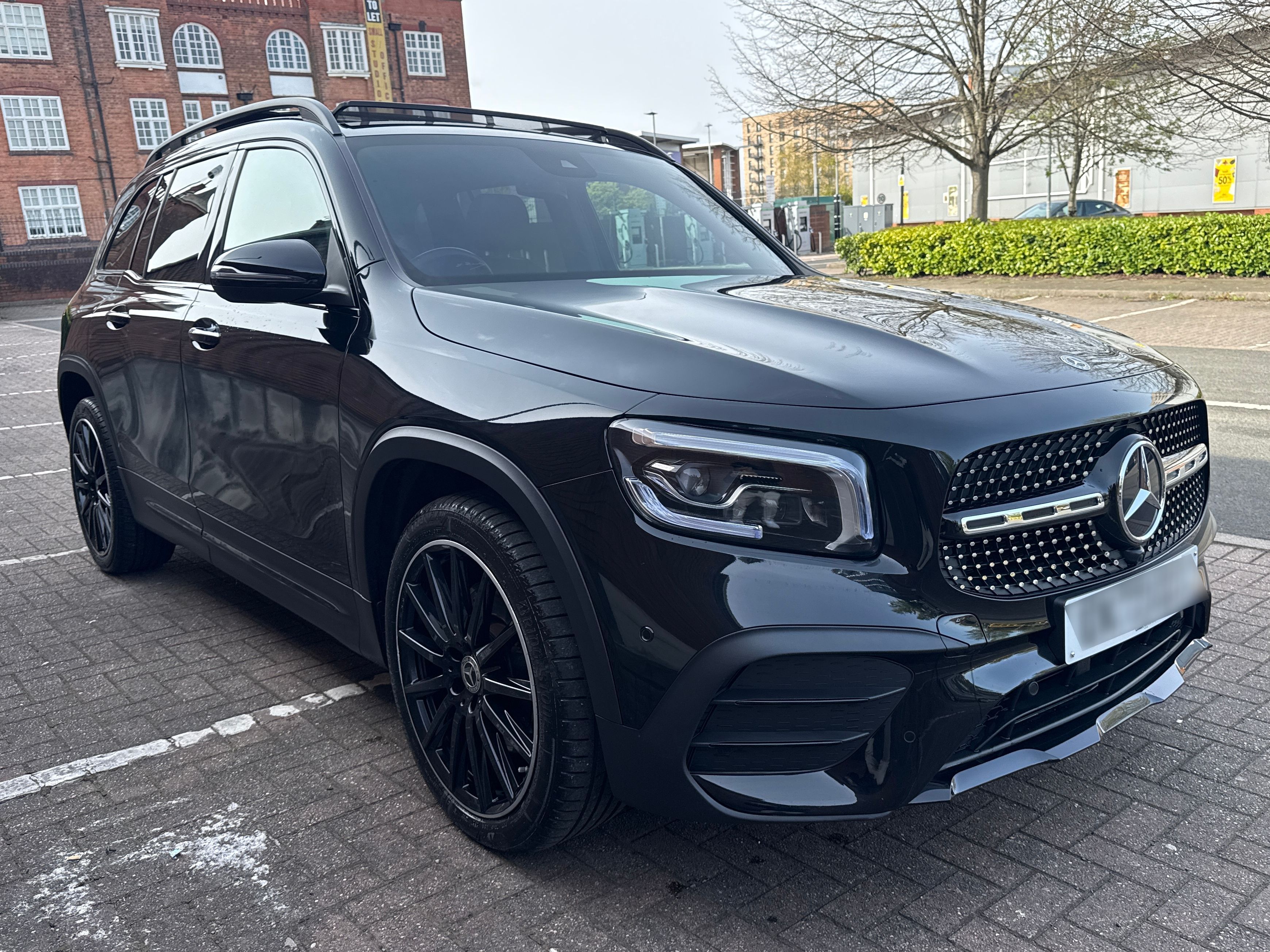 Mercedes GLB220 AMG LN PRM+NGT ED D 4MA