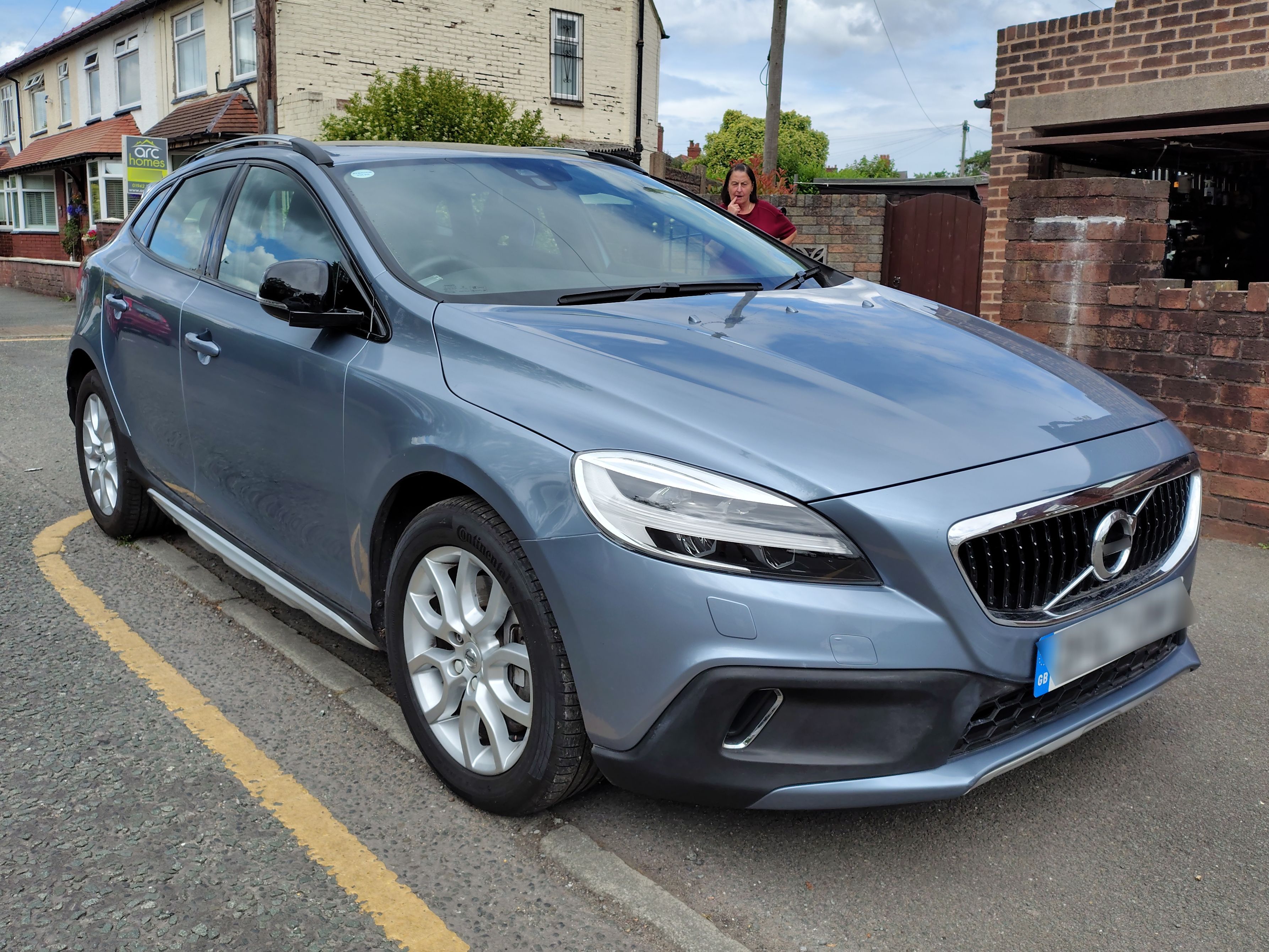Volvo V40