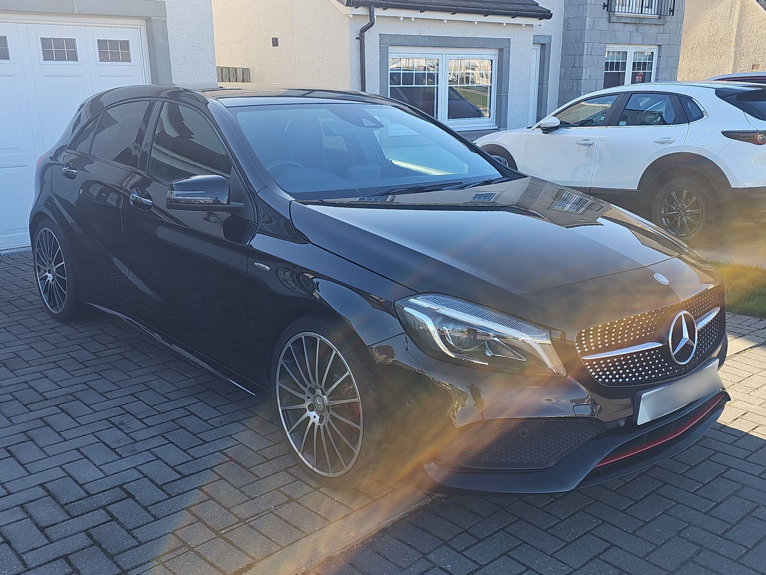 Mercedes A 250 4MATIC AMG Premium Auto