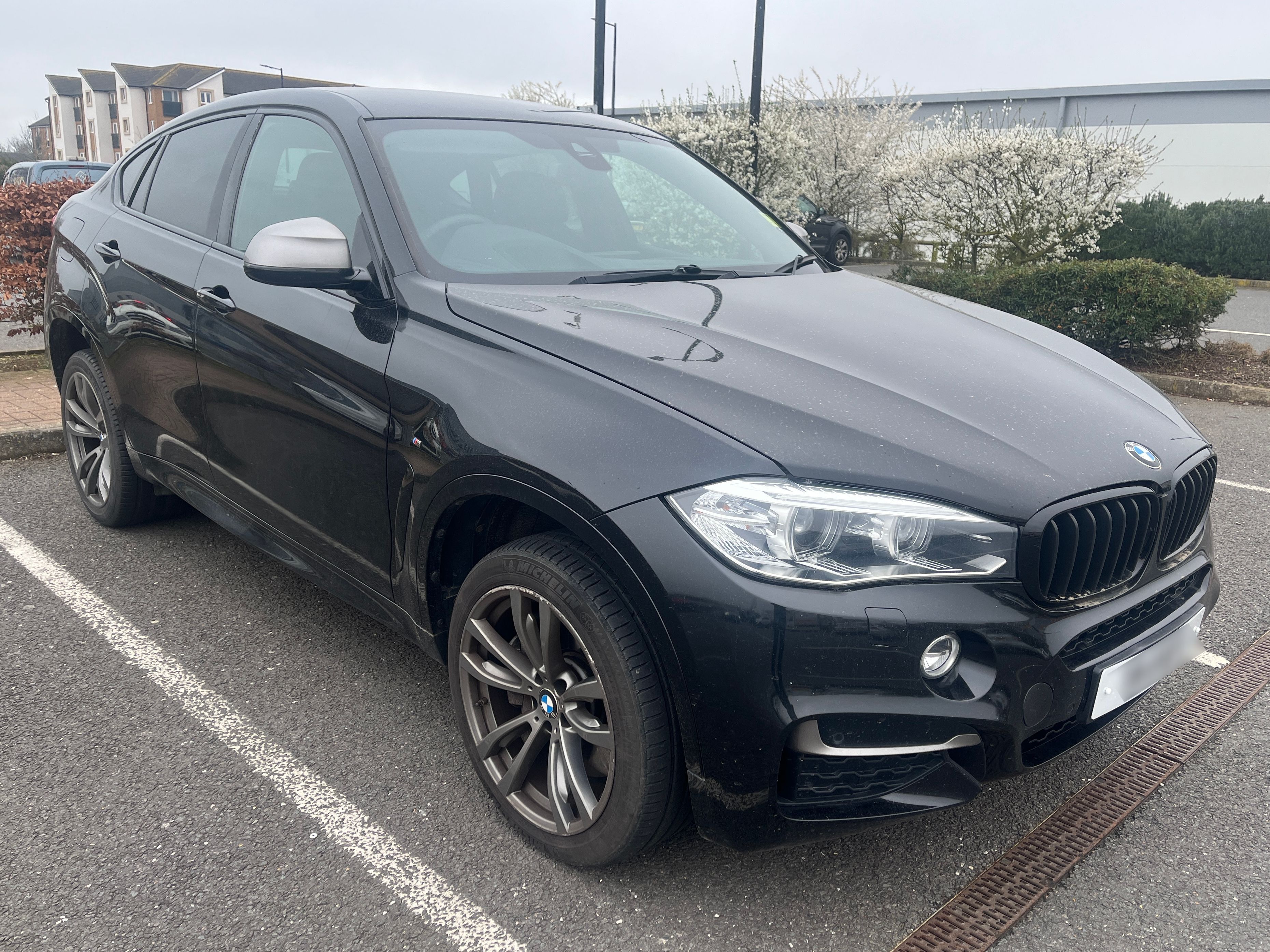 BMW X6