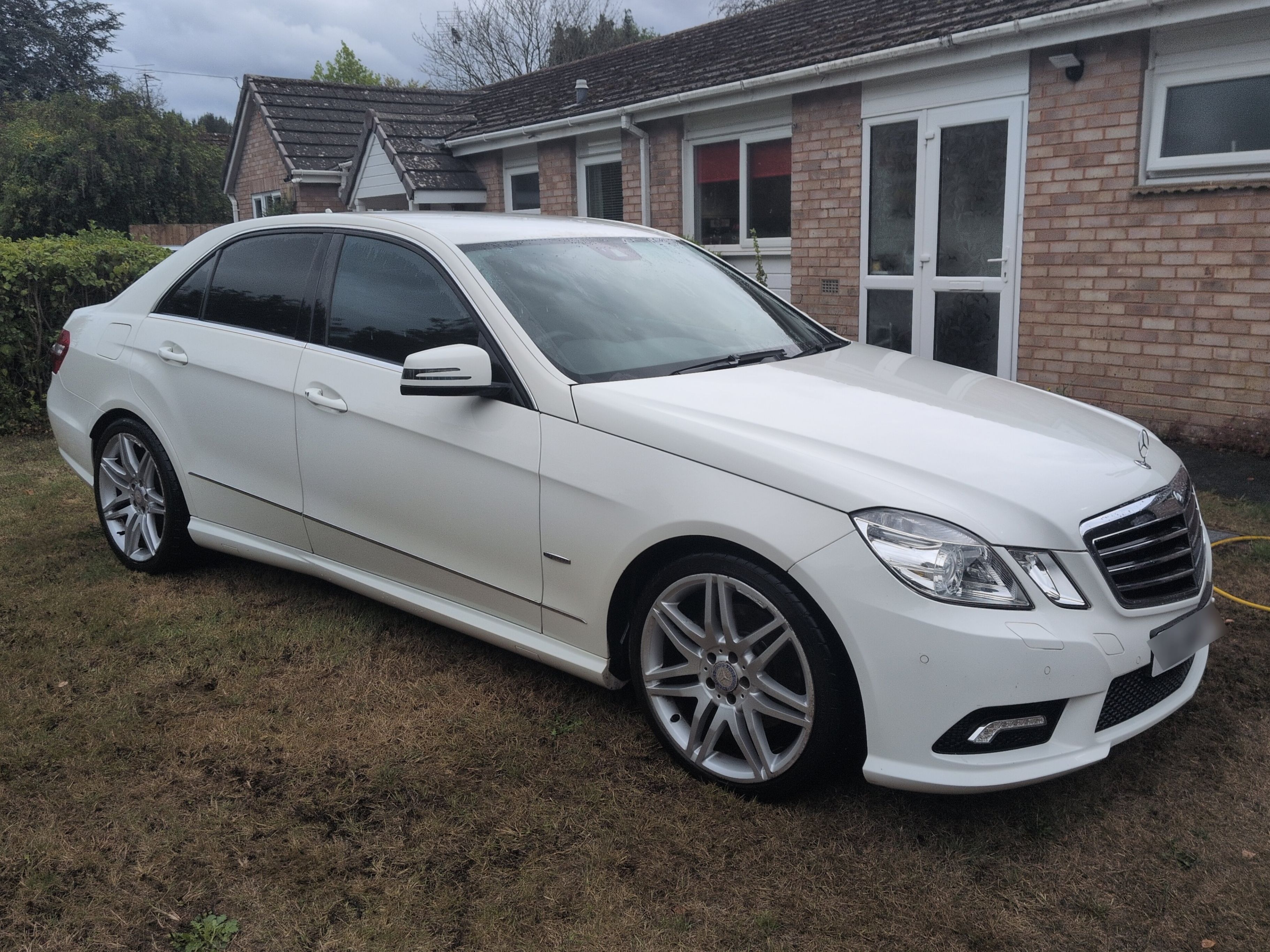 Mercedes E350 Sport CDI Bluecy 265 A