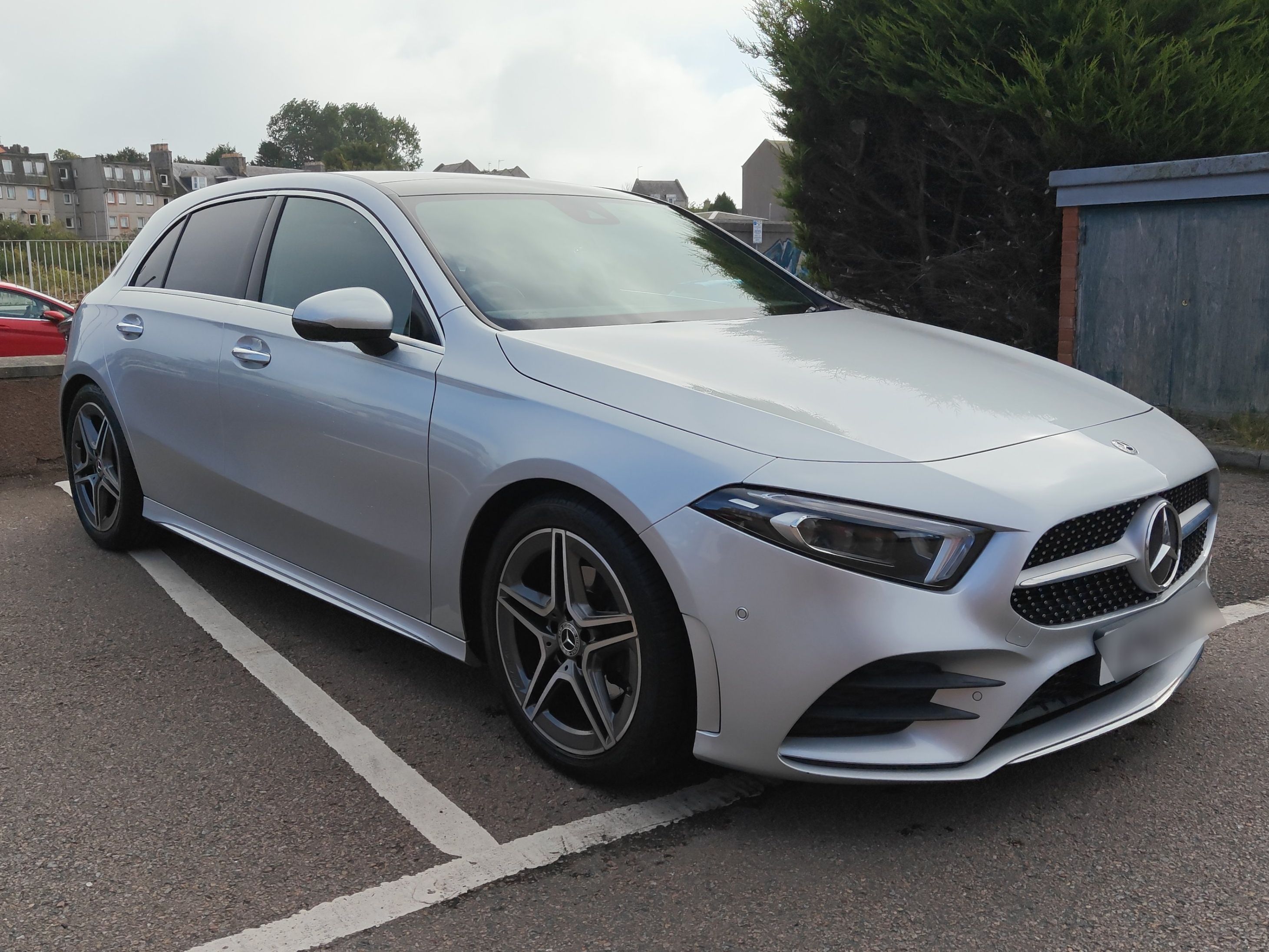 Mercedes A 180 AMG Line Premium + A