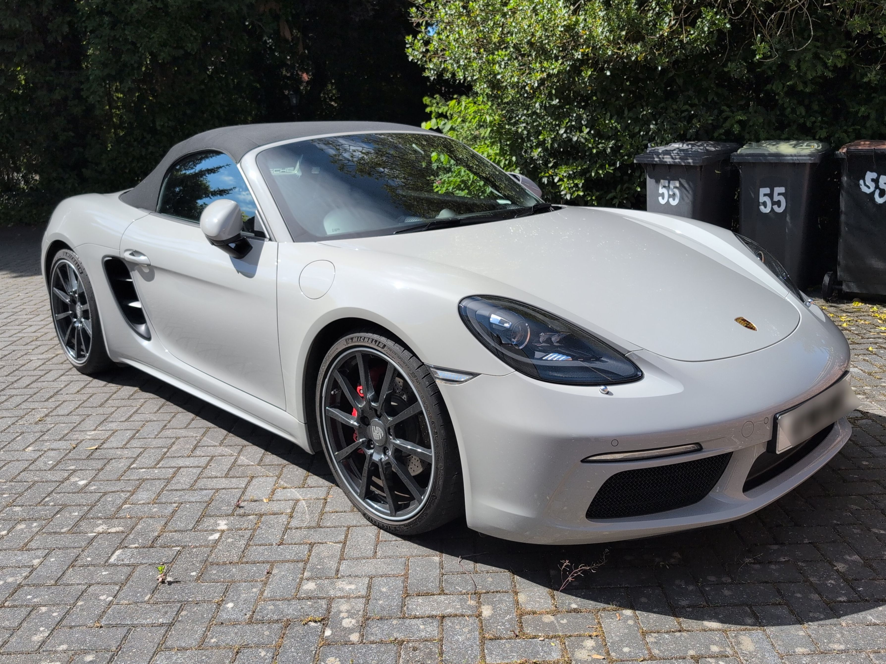 Porsche 718
