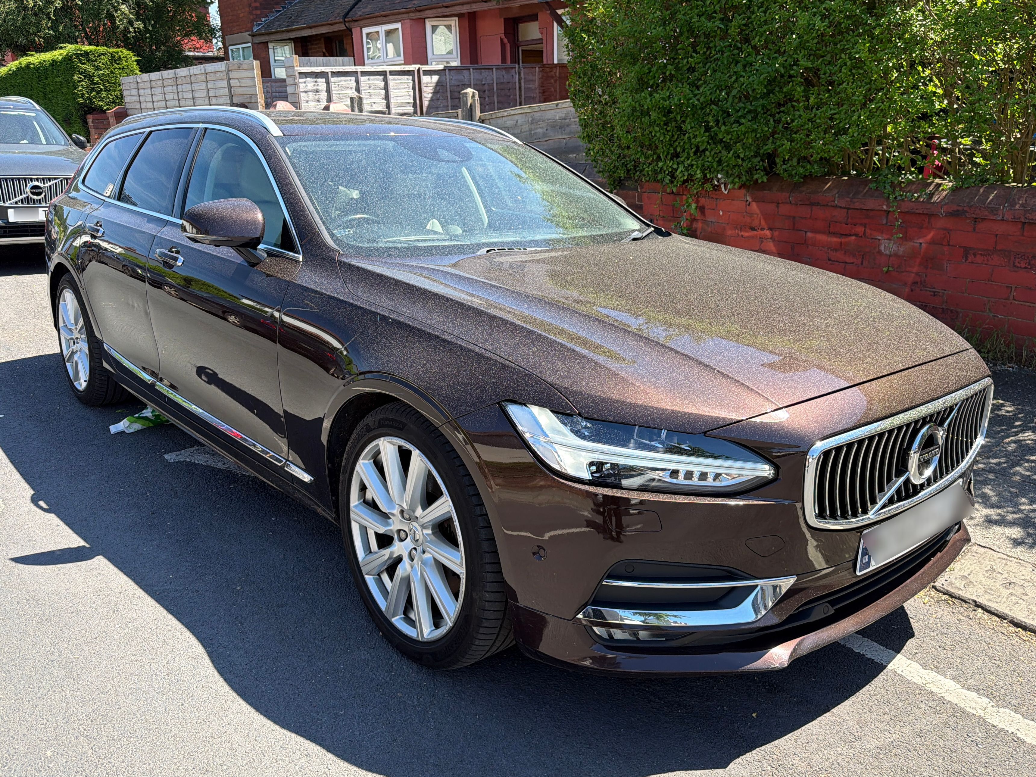 Volvo V90