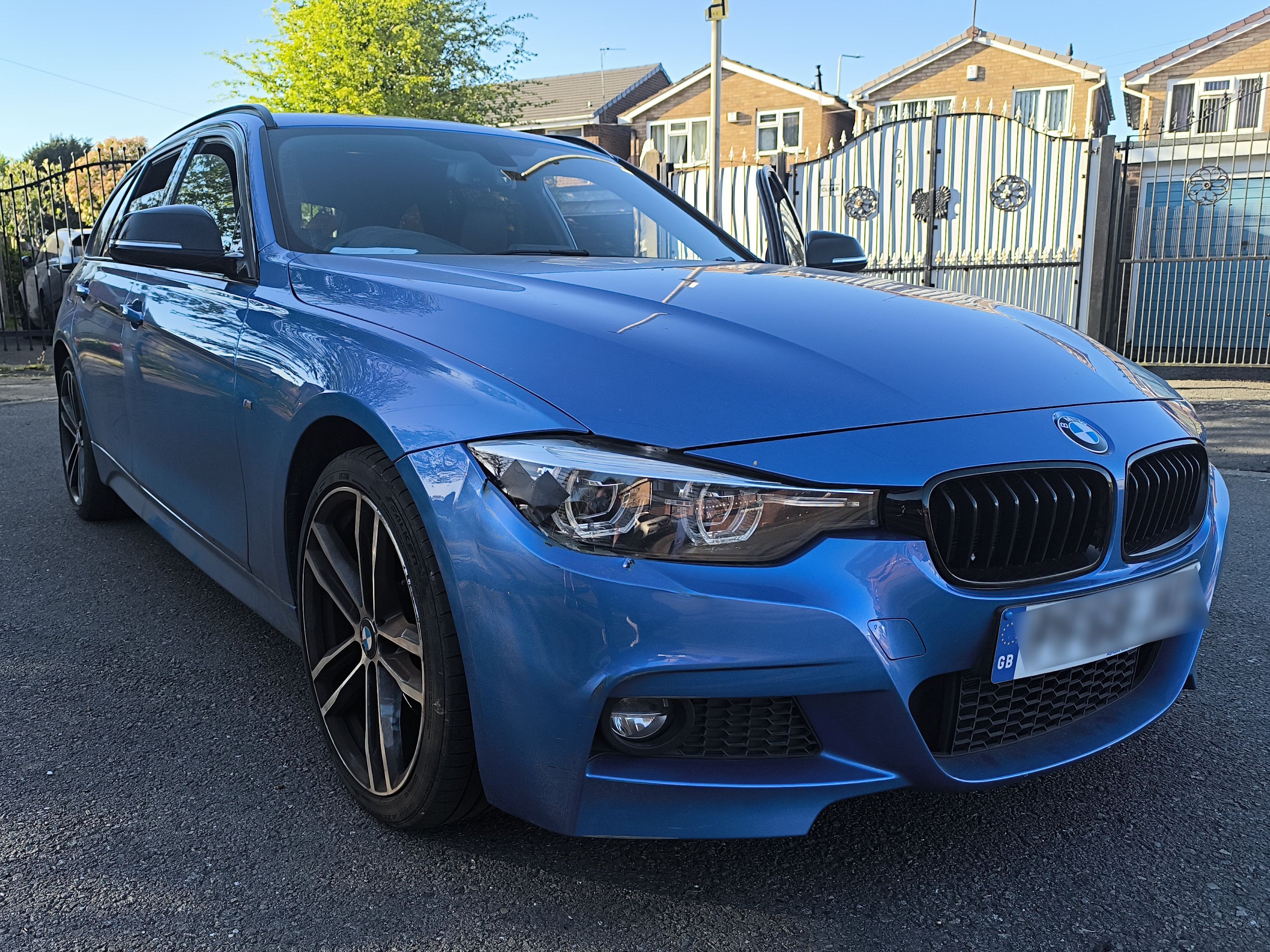 BMW 320I xDrive M Sport Shadow ED A