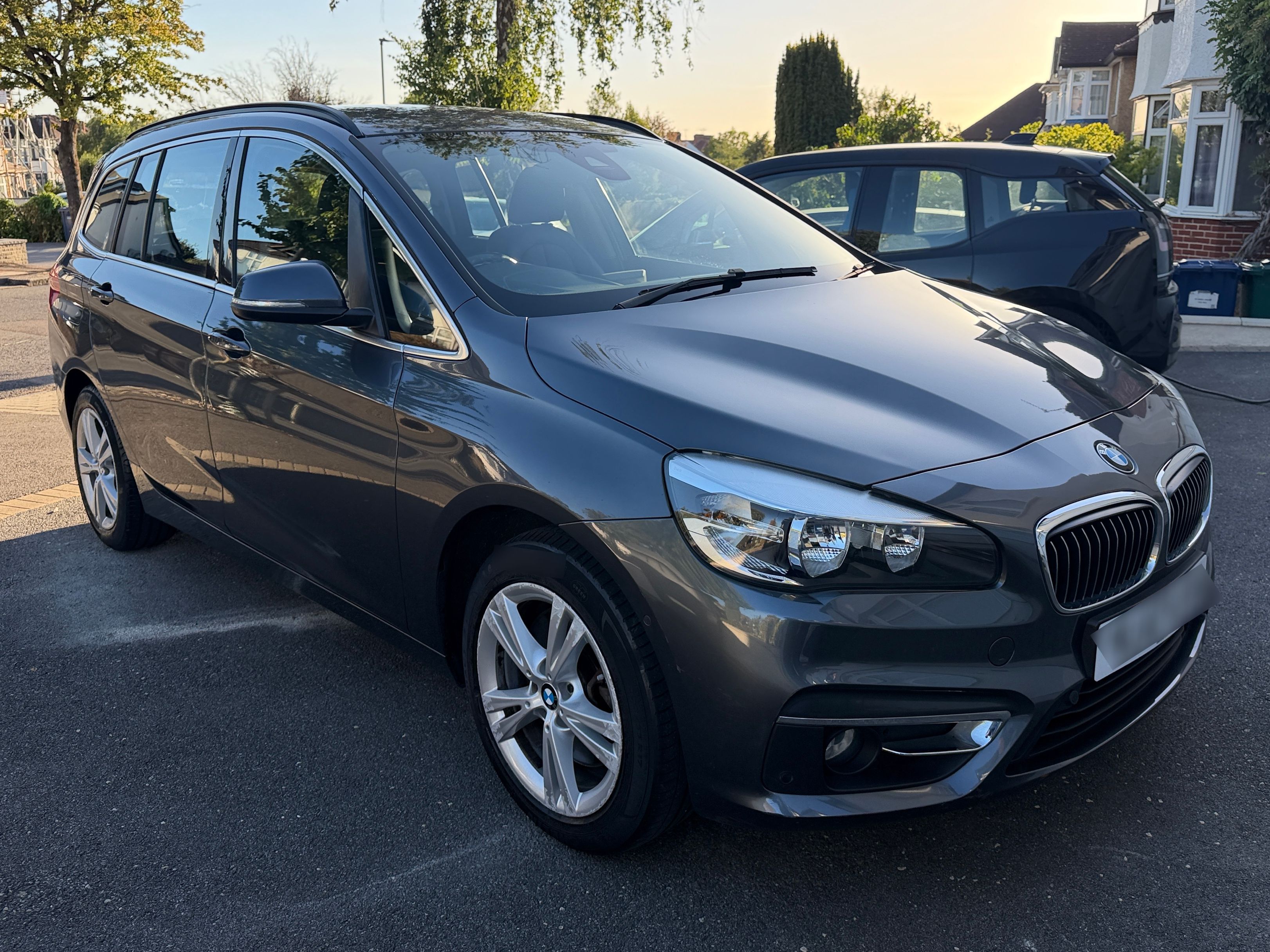 BMW 220D Luxury Auto