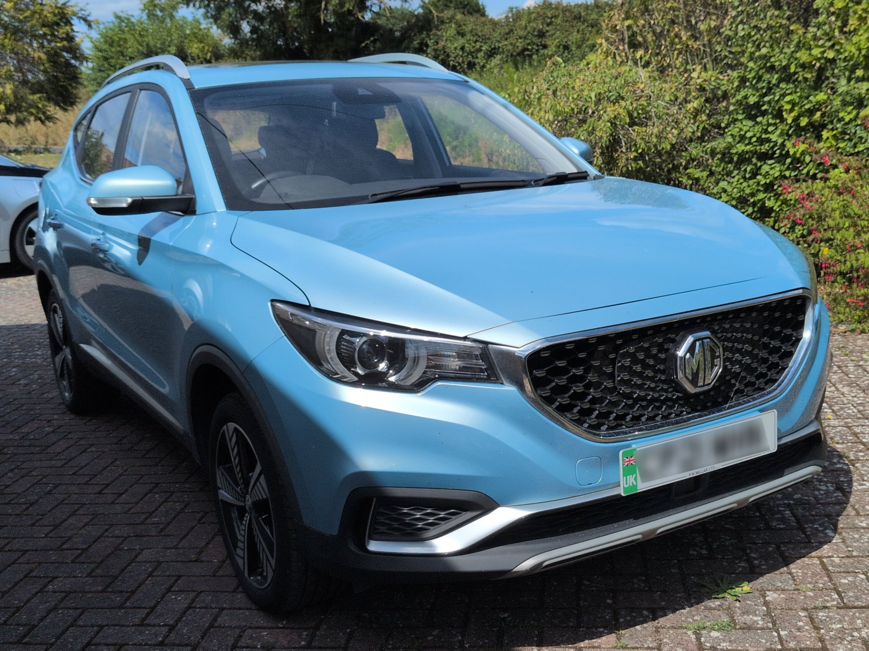 MG ZS