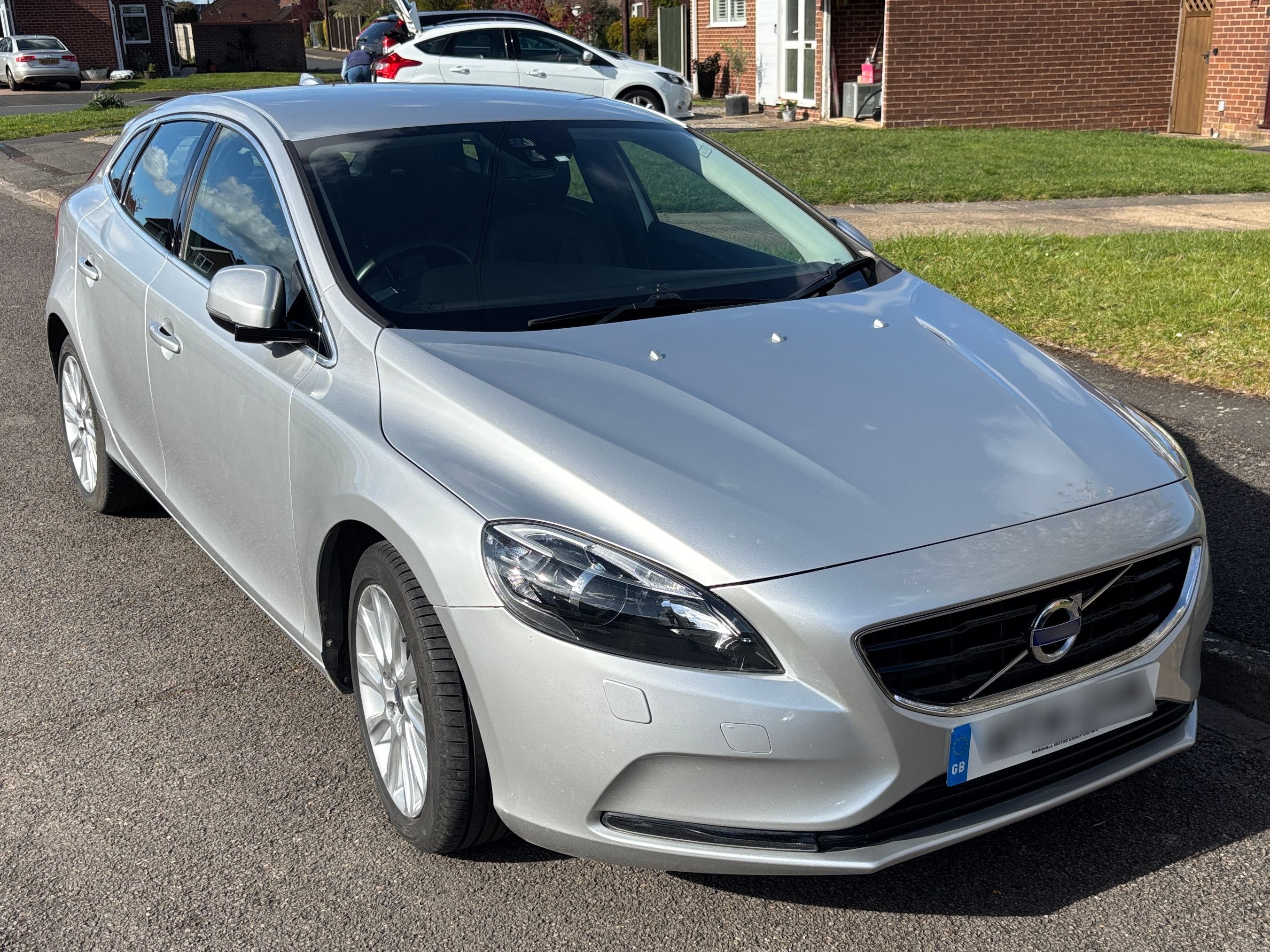 Volvo V40