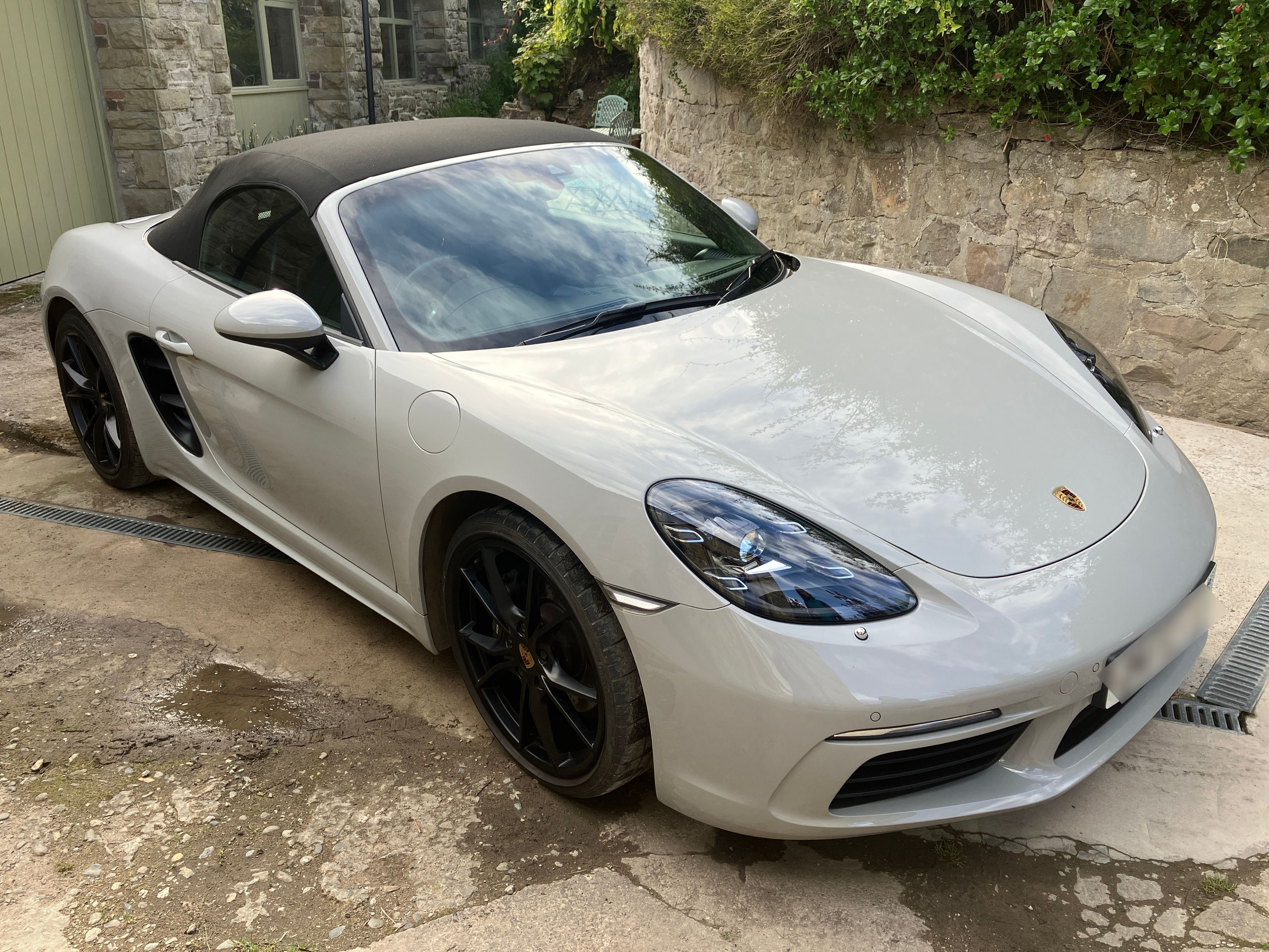 Porsche 718