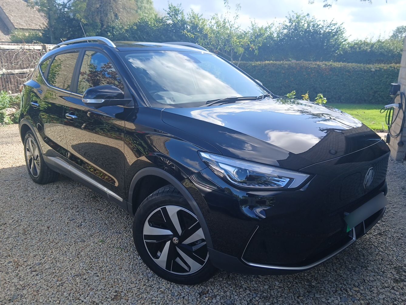 MG ZS