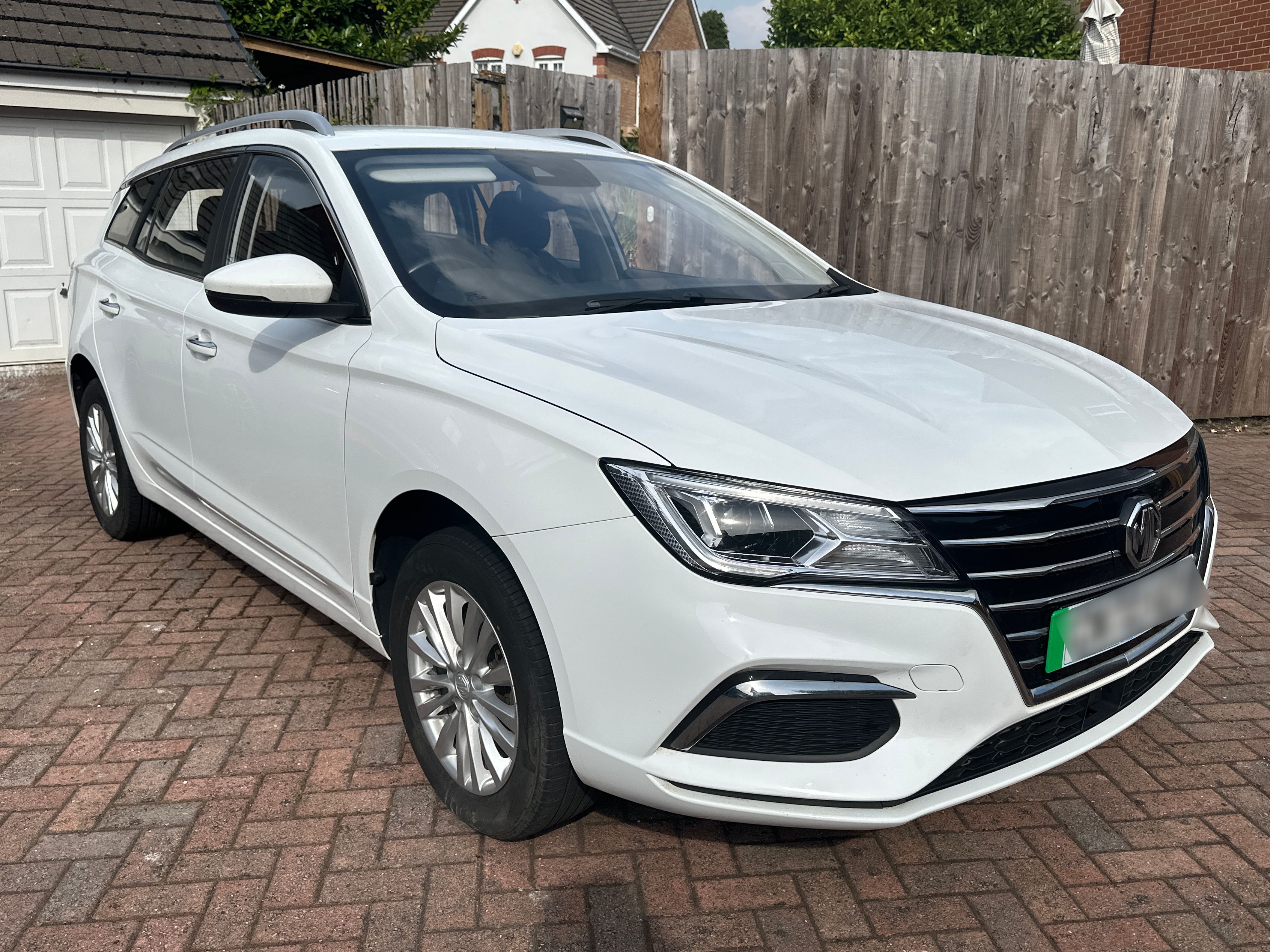 MG 5