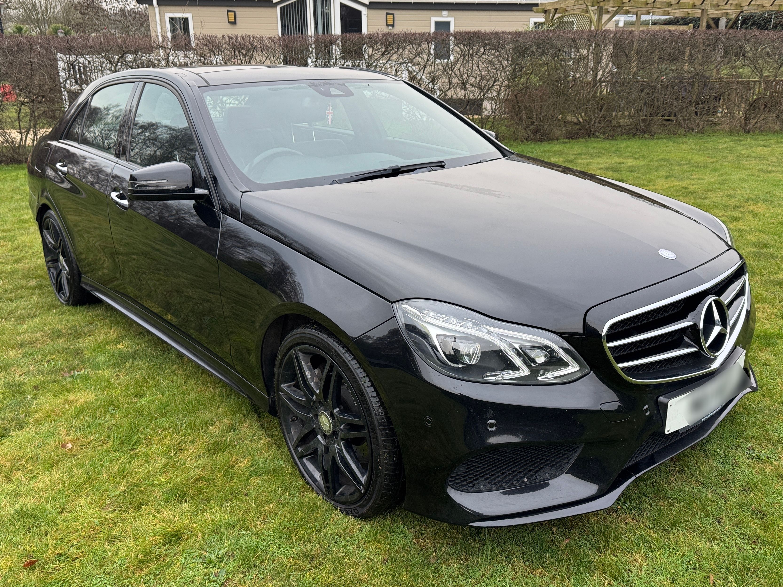 Mercedes E350 AMG Night ED PREM+ Btec 