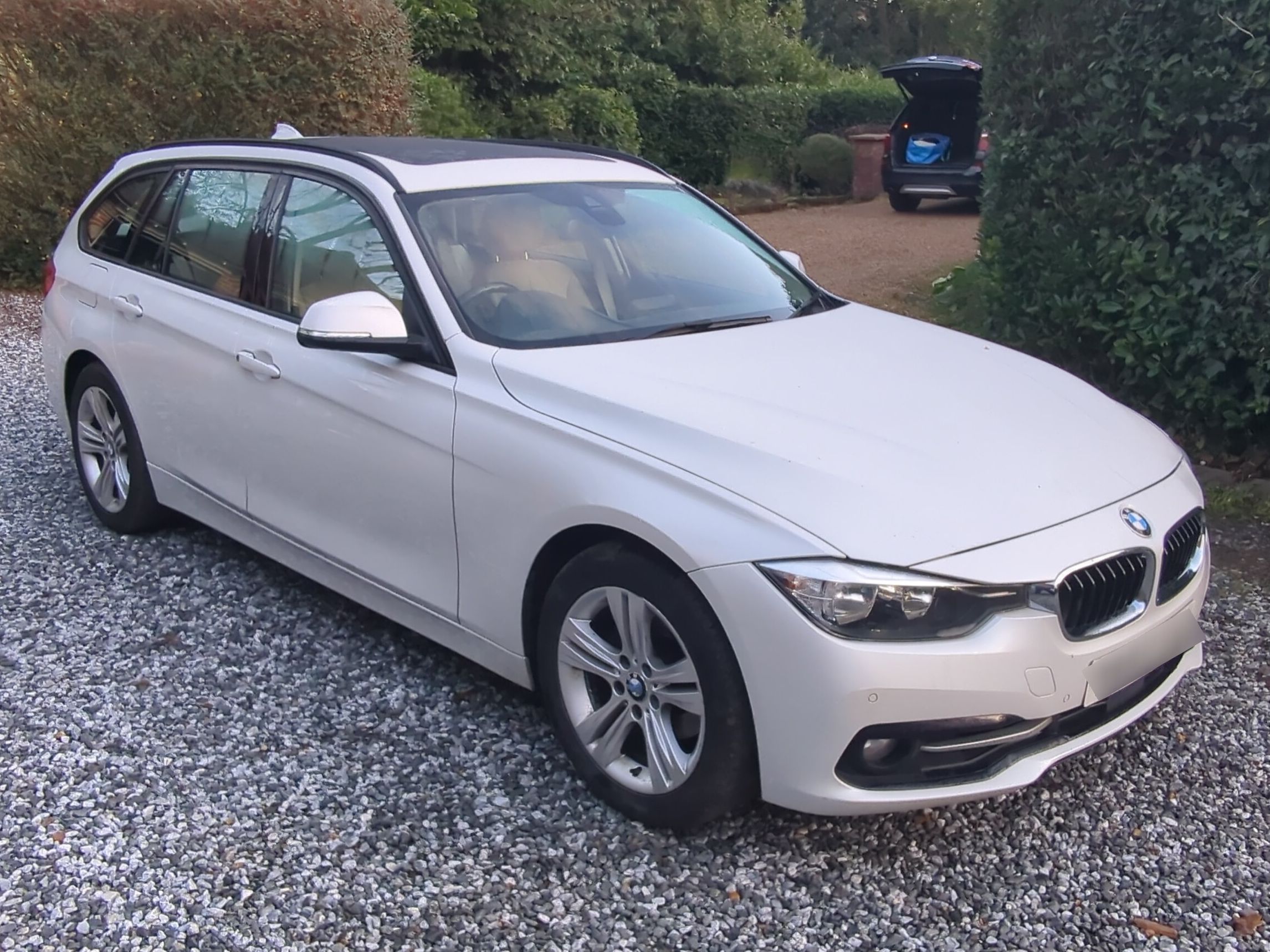BMW 320I Sport Auto