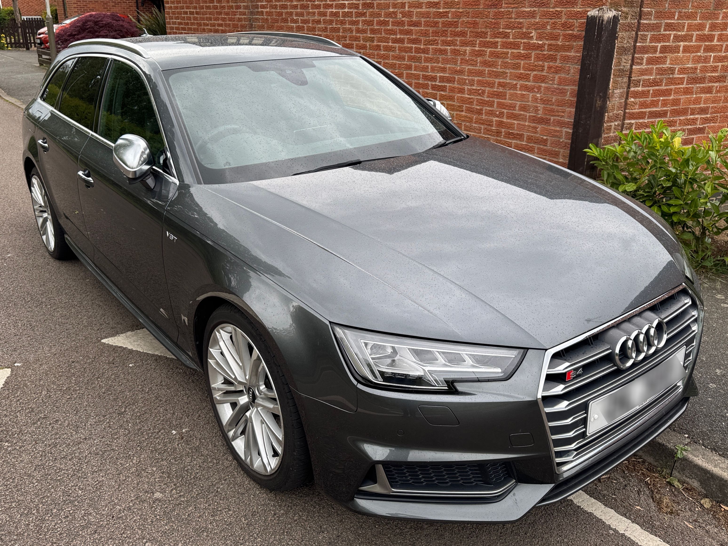 Audi S4
