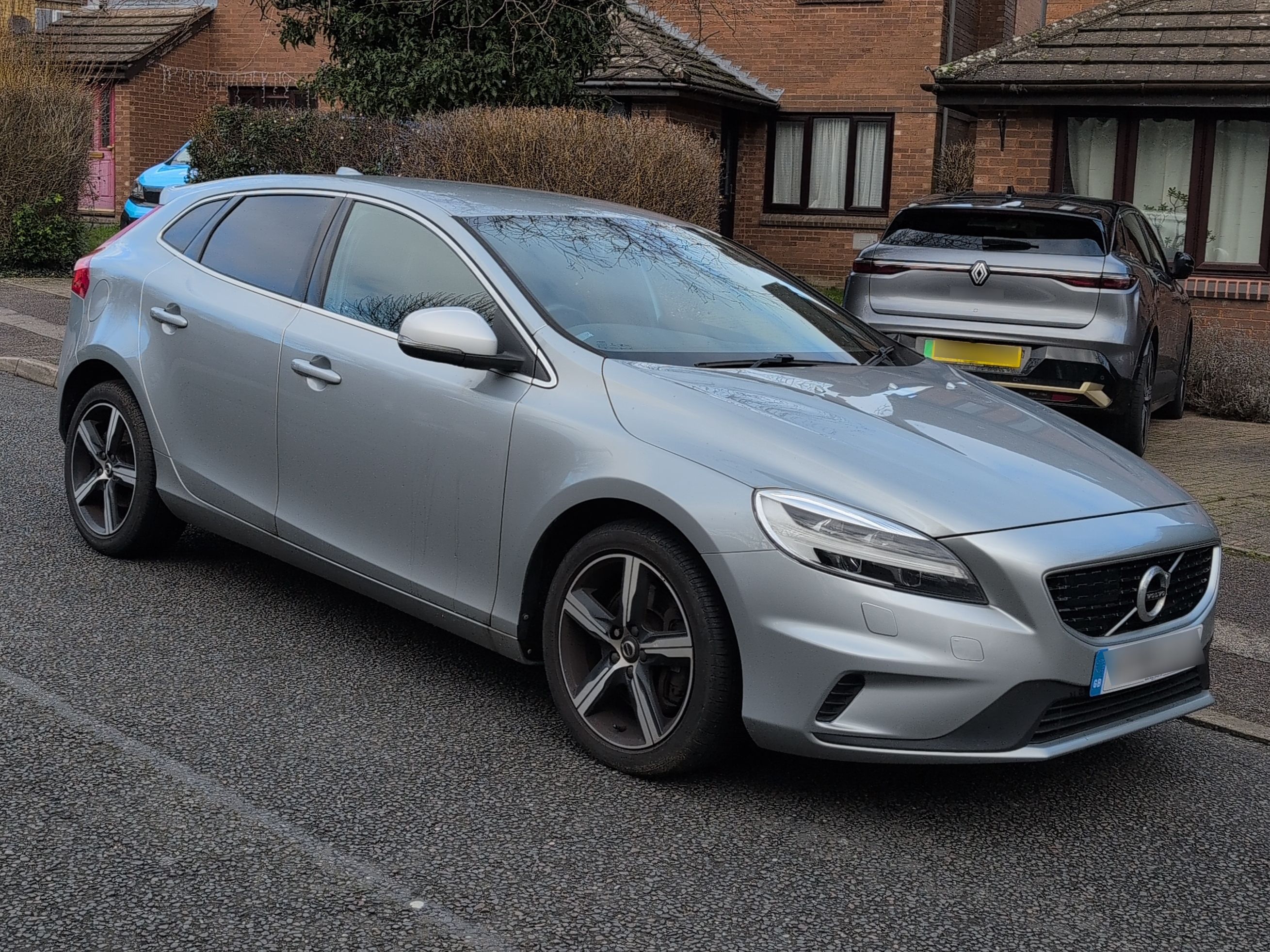 Volvo V40