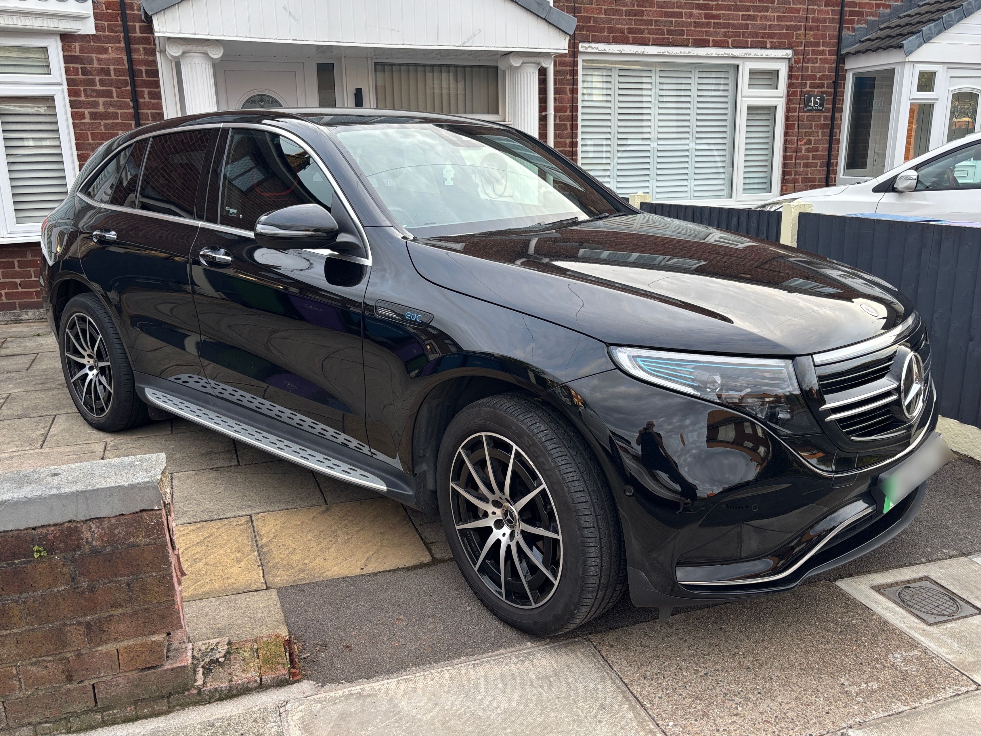 Mercedes EQC 400 AMG Line 4MATIC