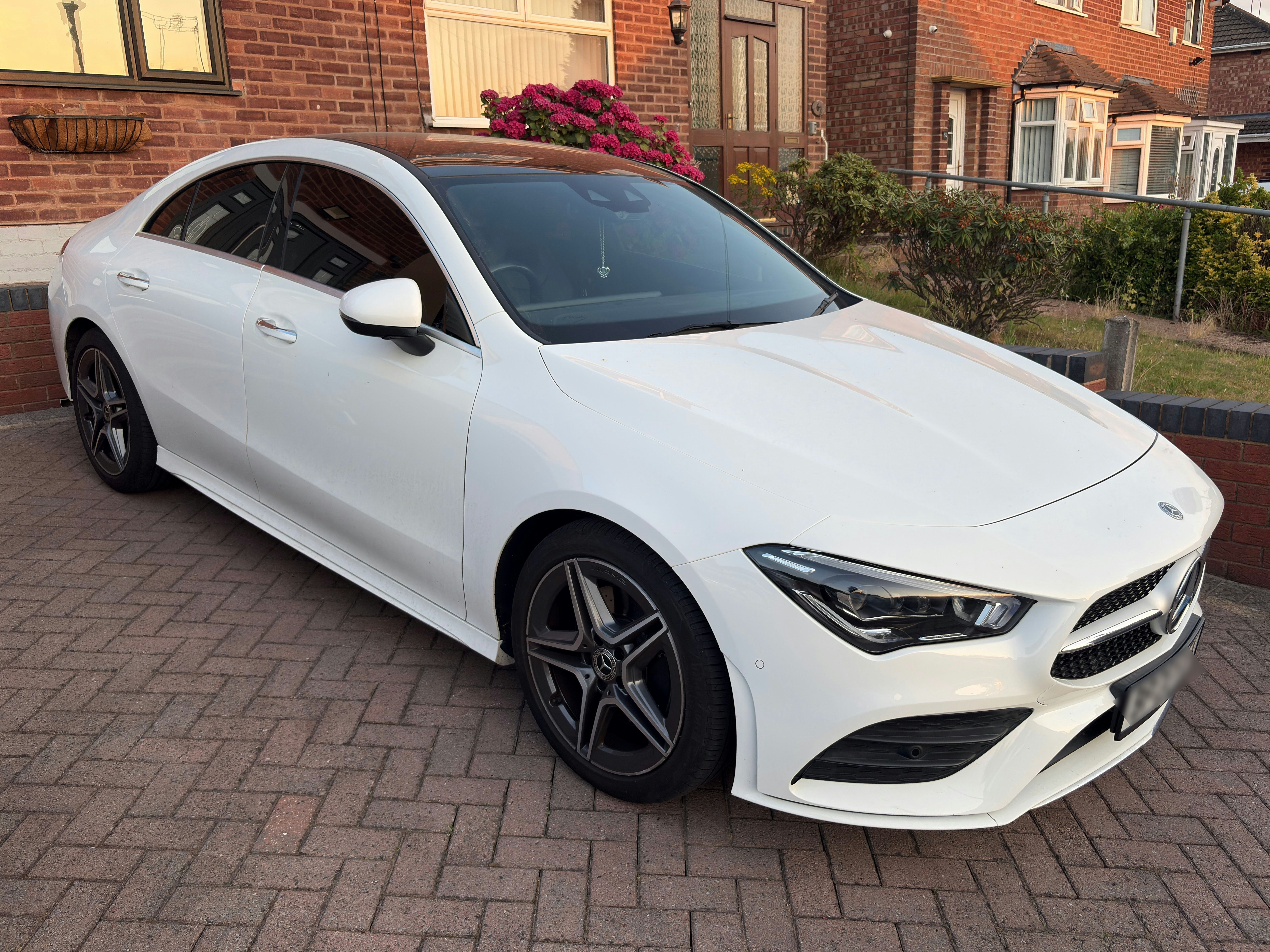 Mercedes CLA 200 AMG Line Premium + A