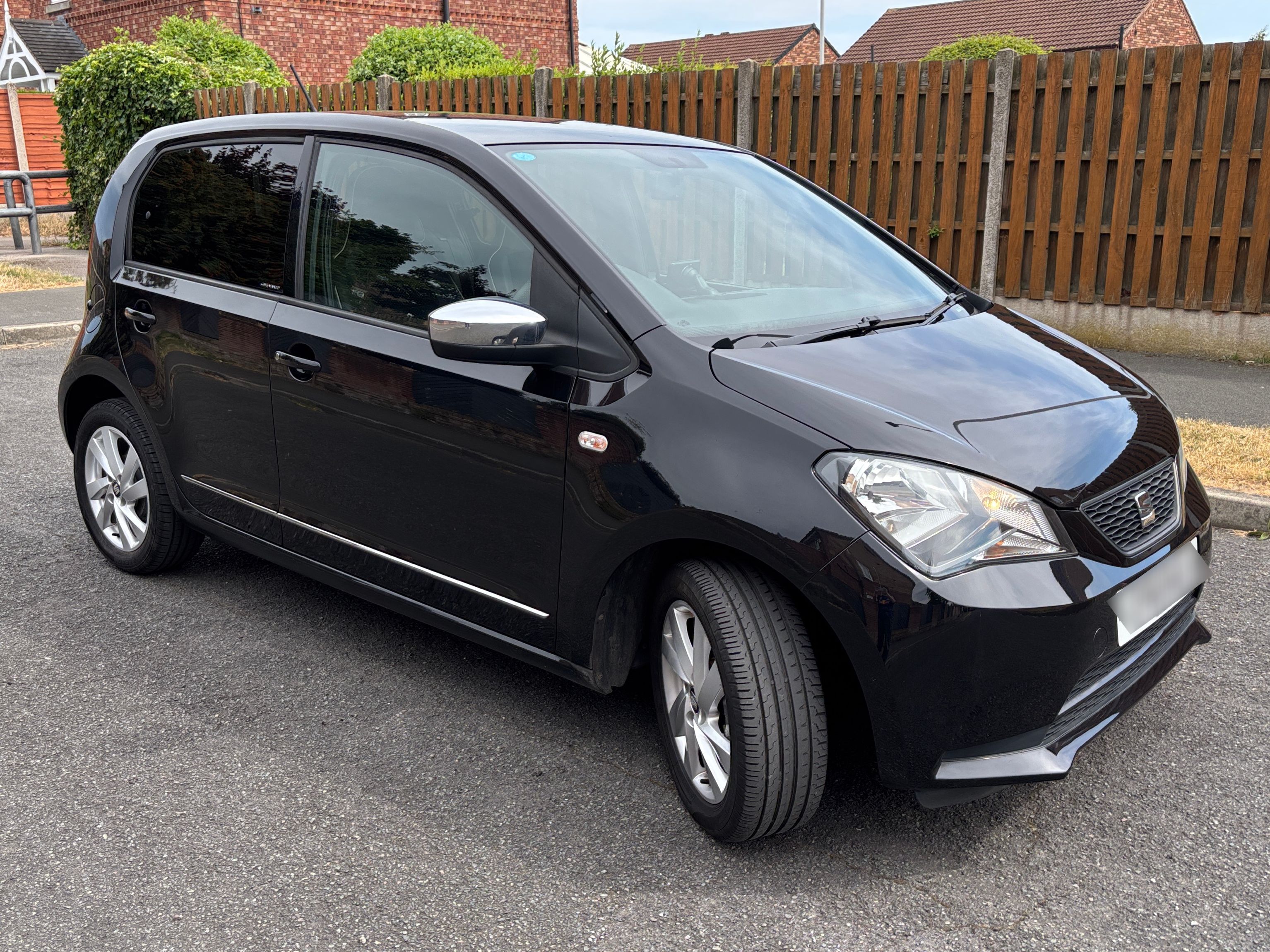 SEAT Mii