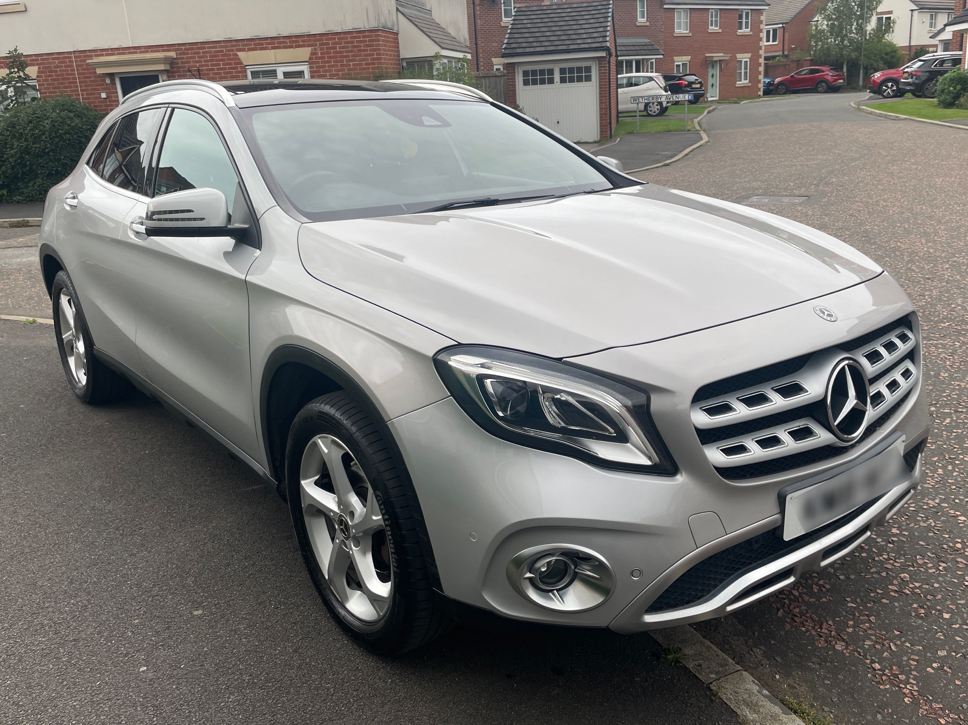 Mercedes GLA 200 Sport Premium + D Auto