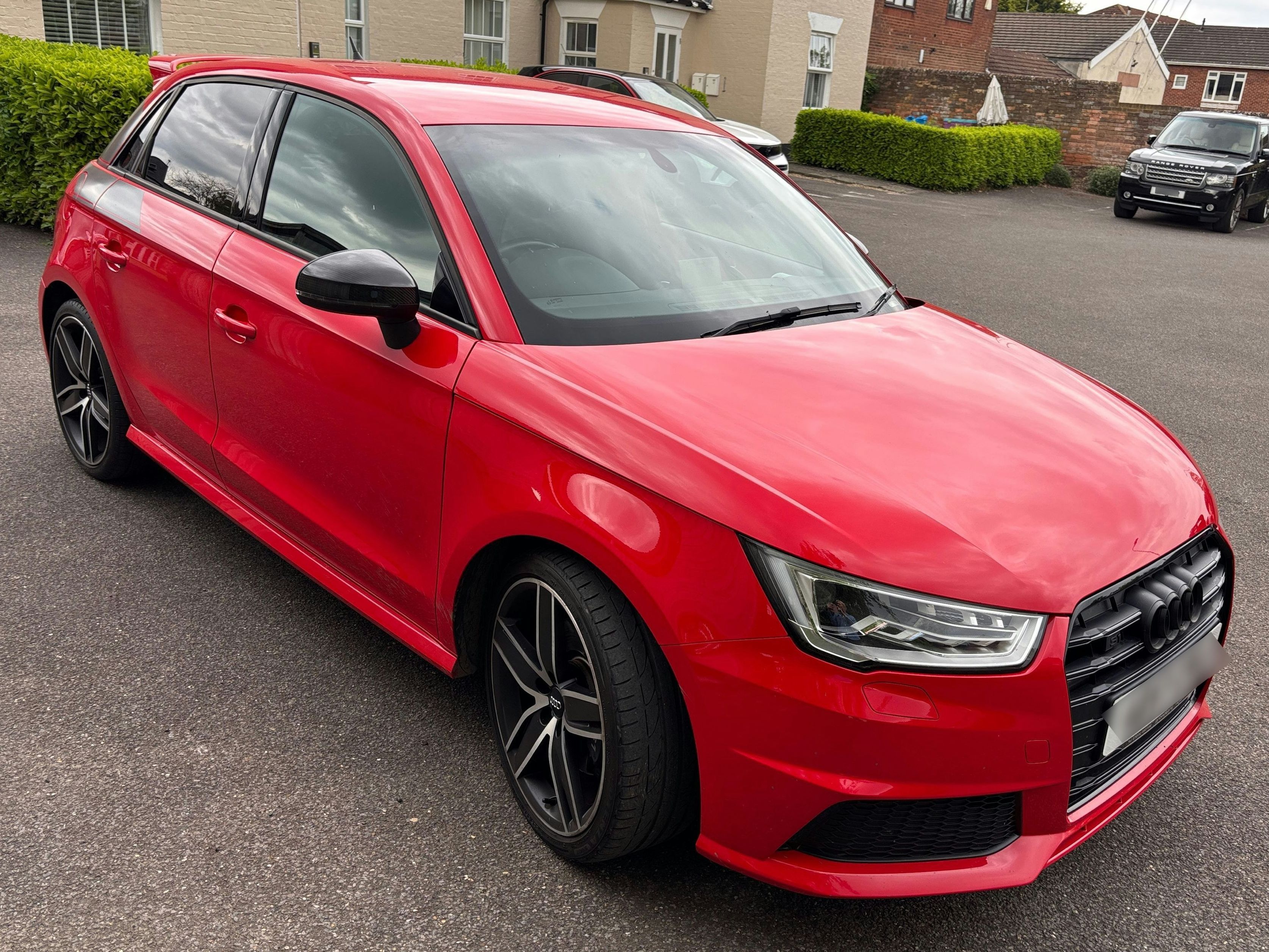 Audi S1