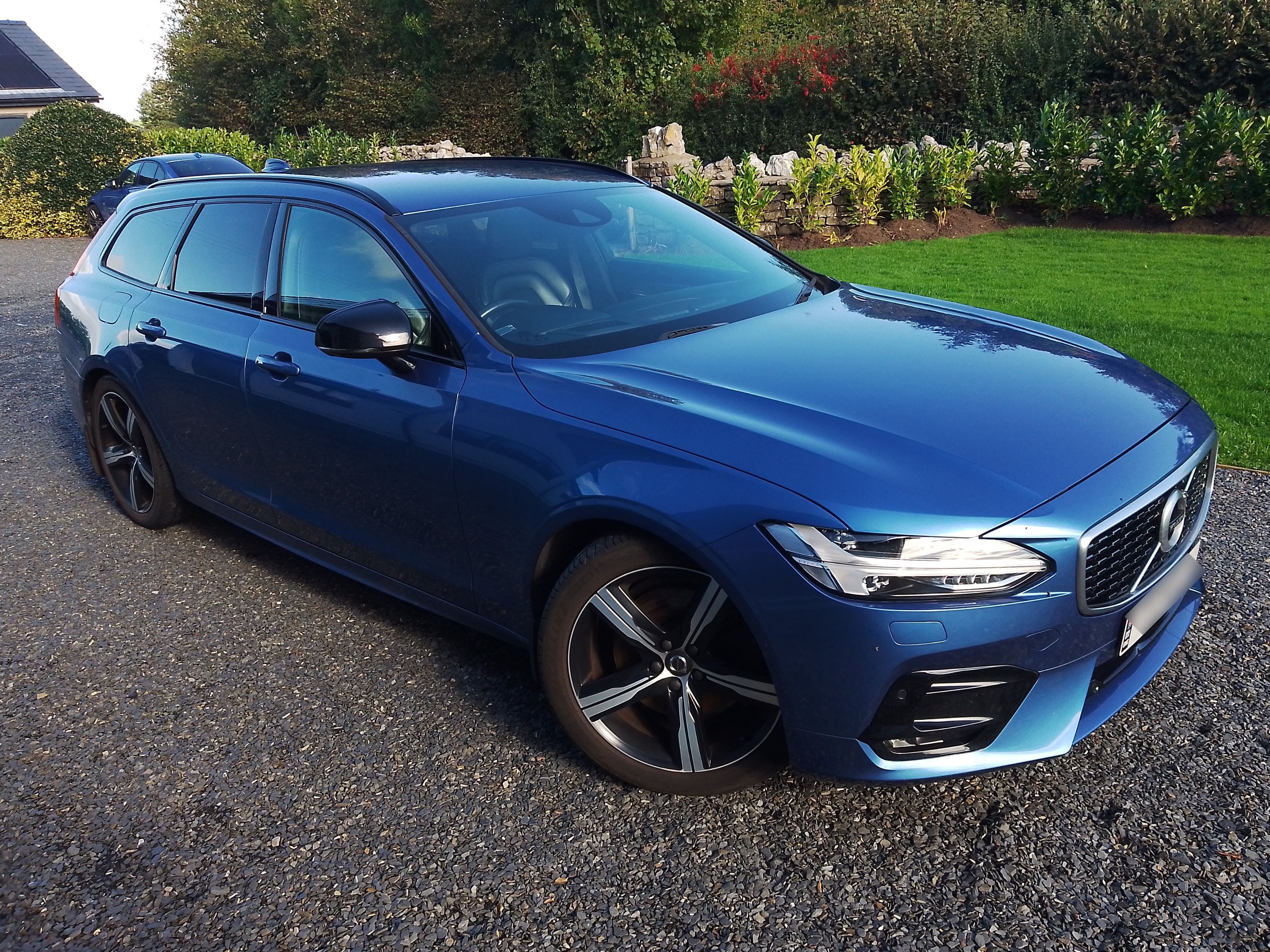 Volvo V90