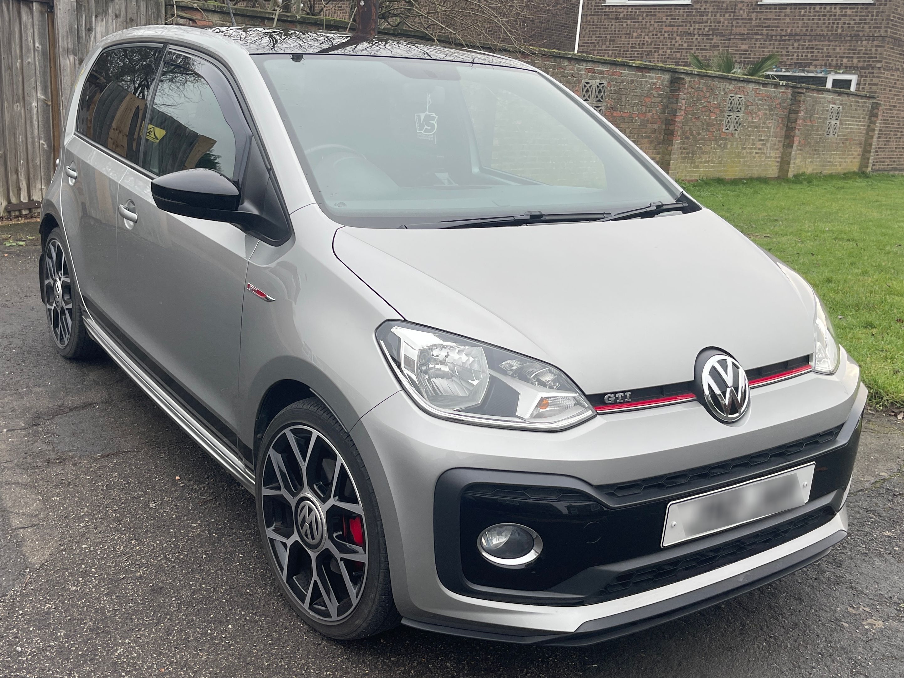 Volkswagen up
