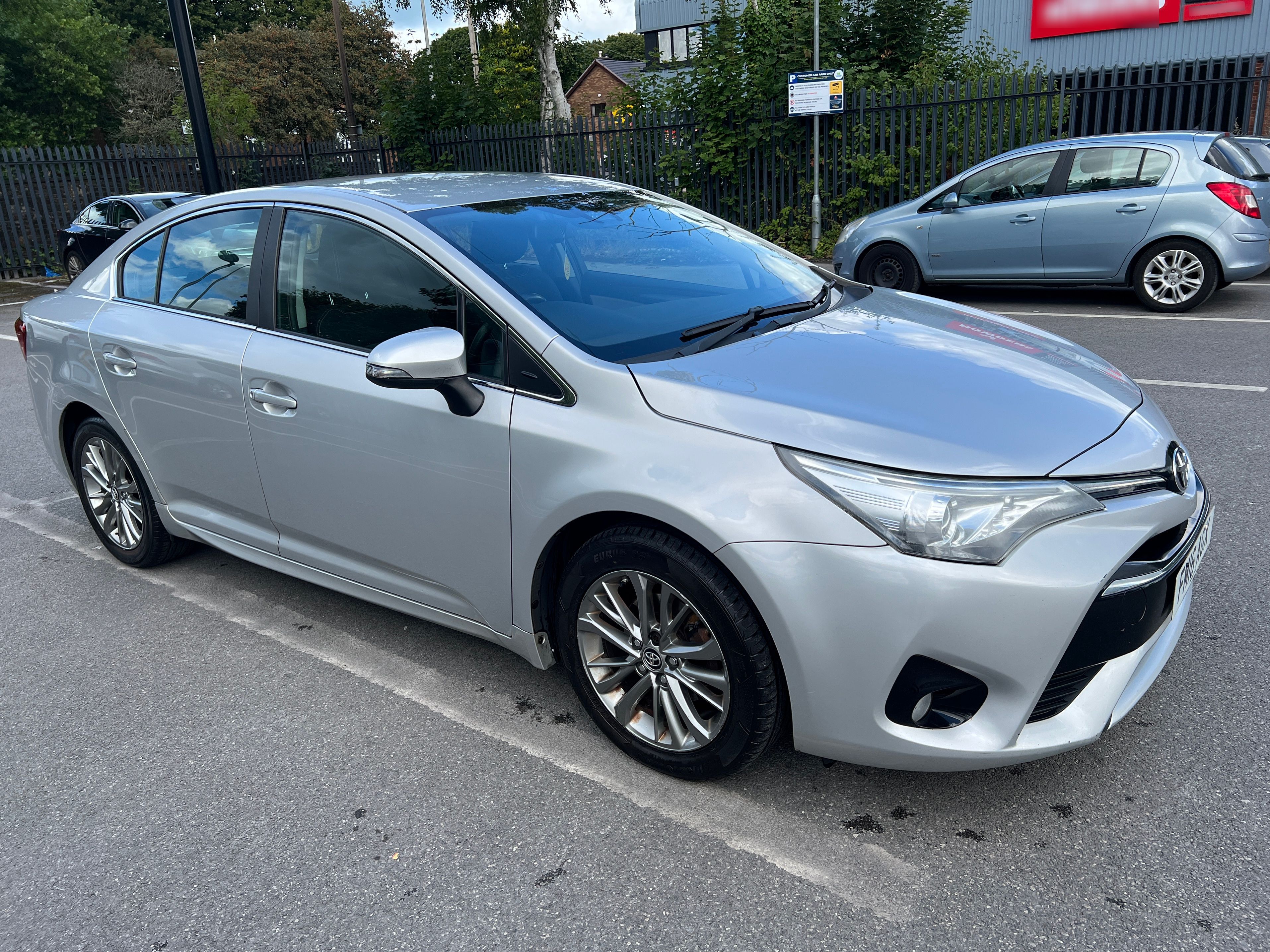 Toyota Avensis