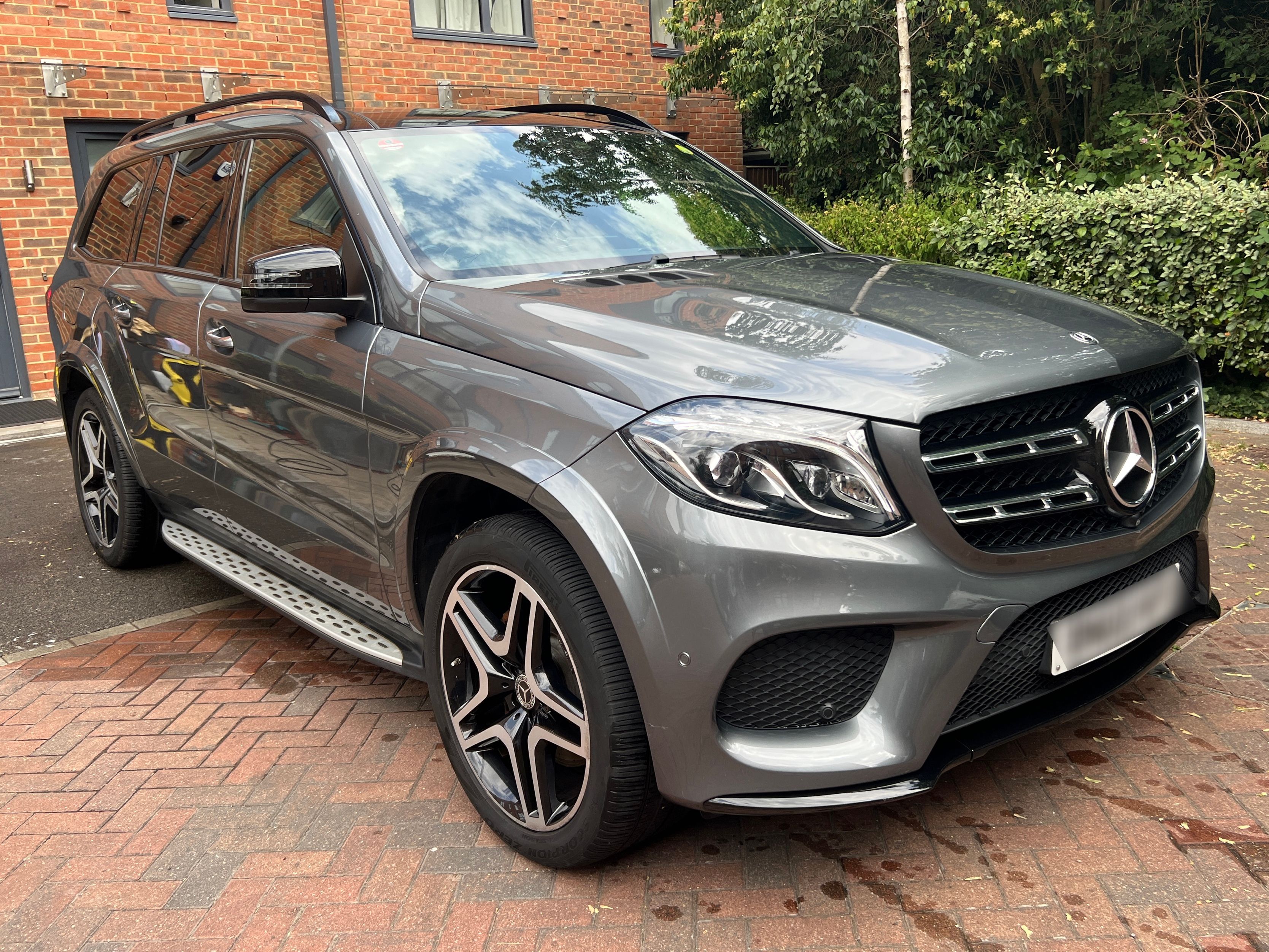 Mercedes GLS 350 D AMG Line 4MATIC Auto