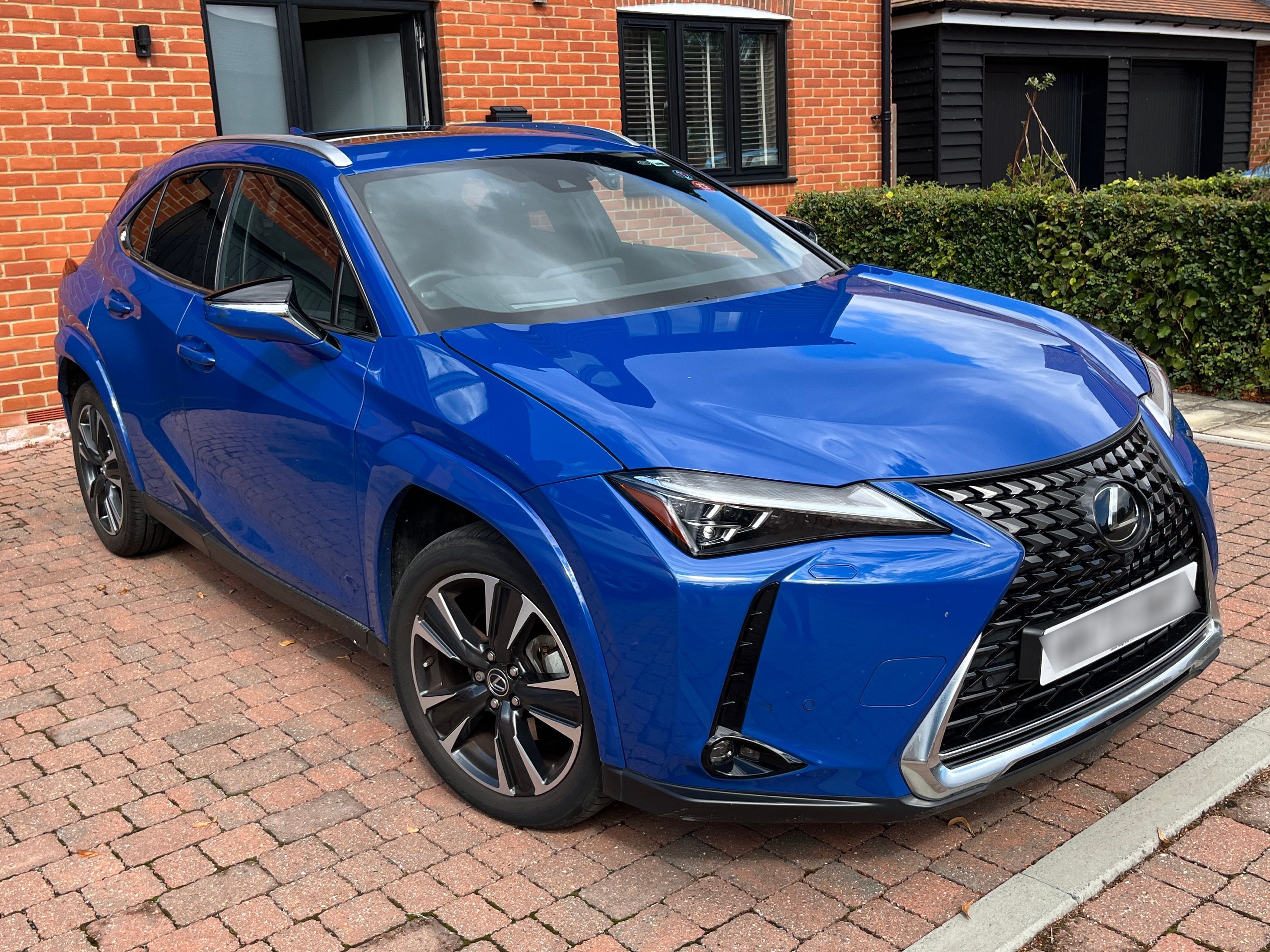 Lexus UX 250H