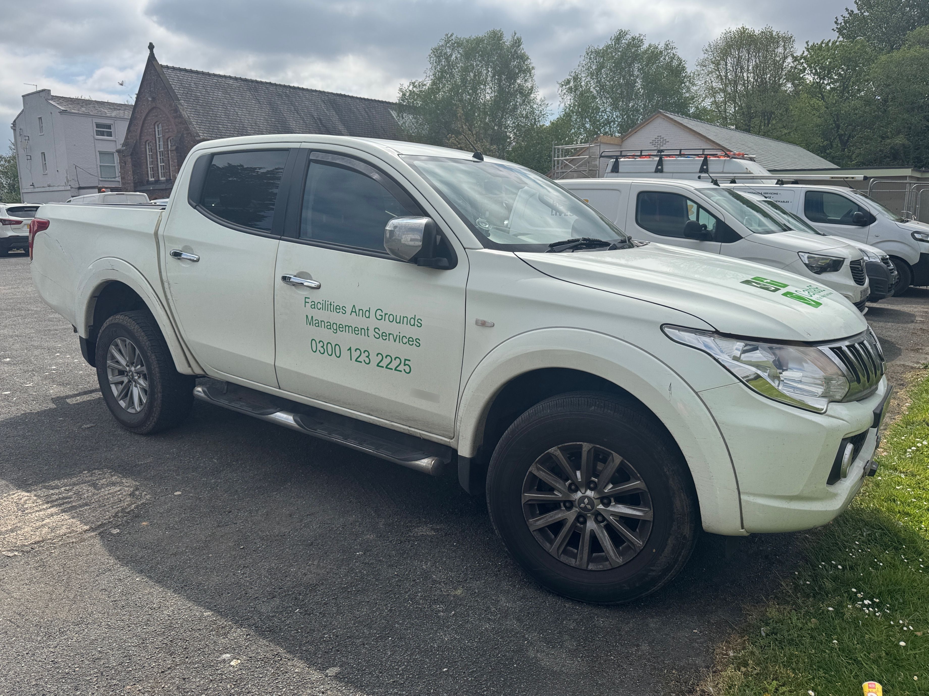 Mitsubishi L200