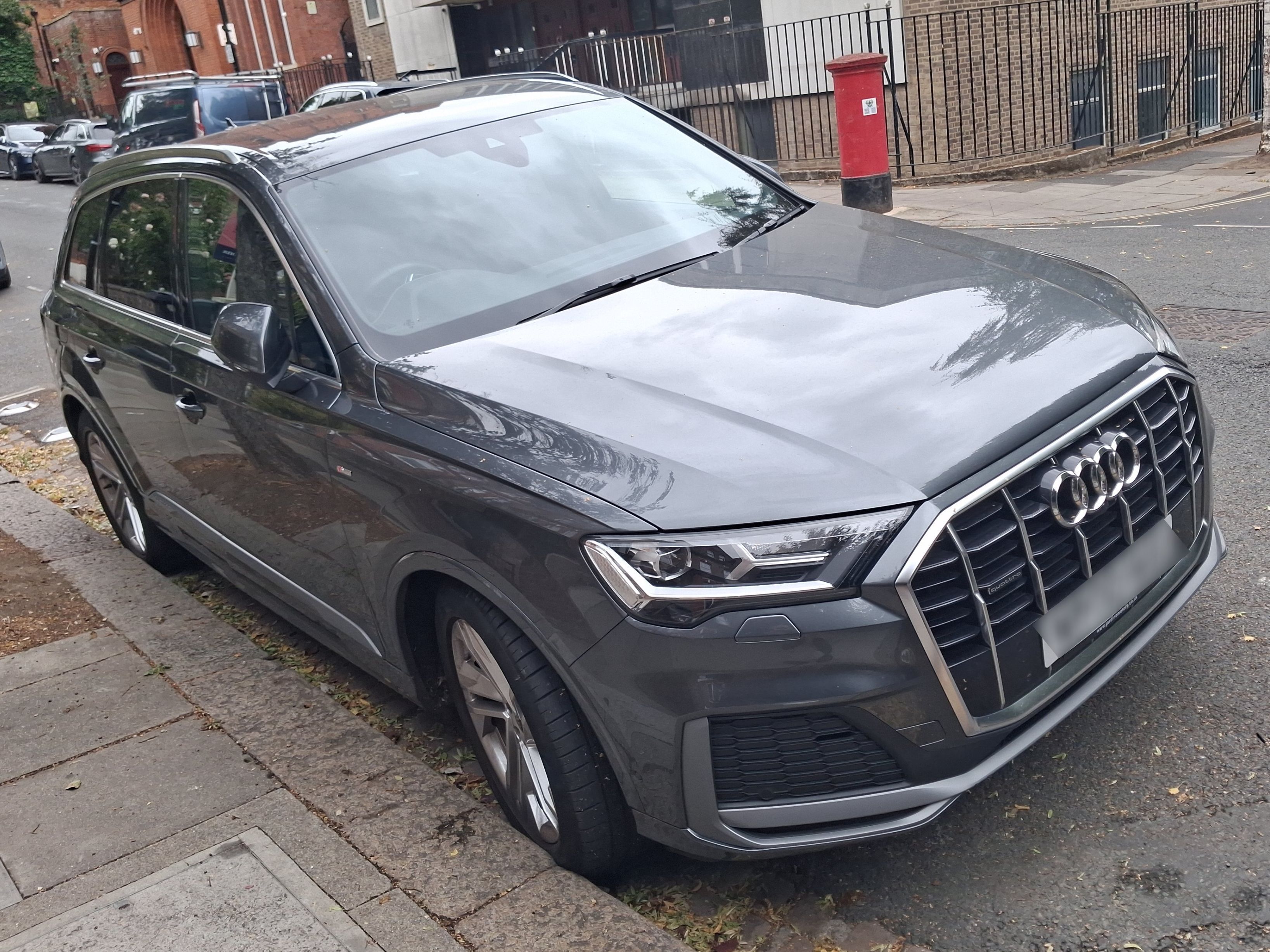 Audi Q7