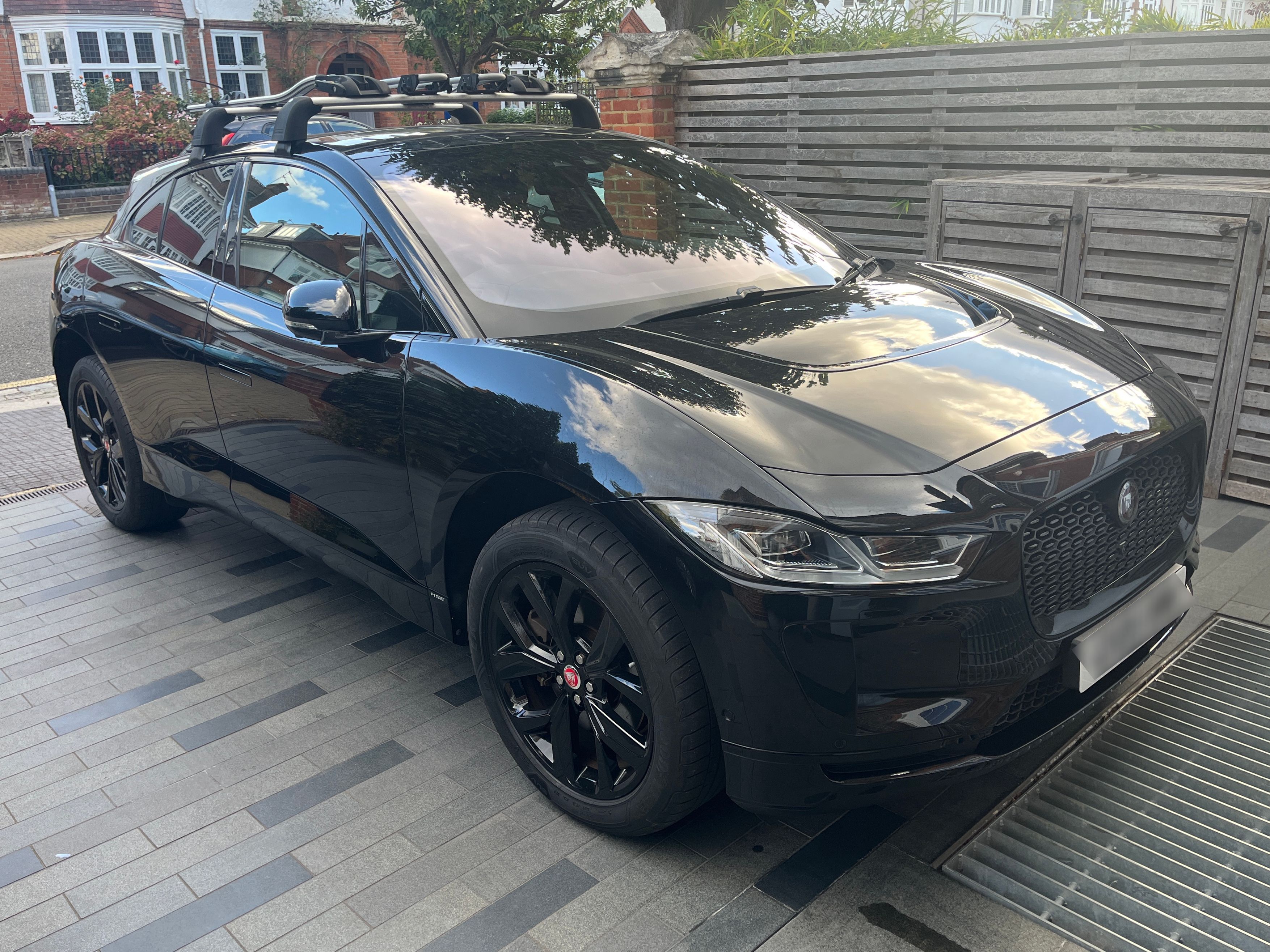 Jaguar I-PACE