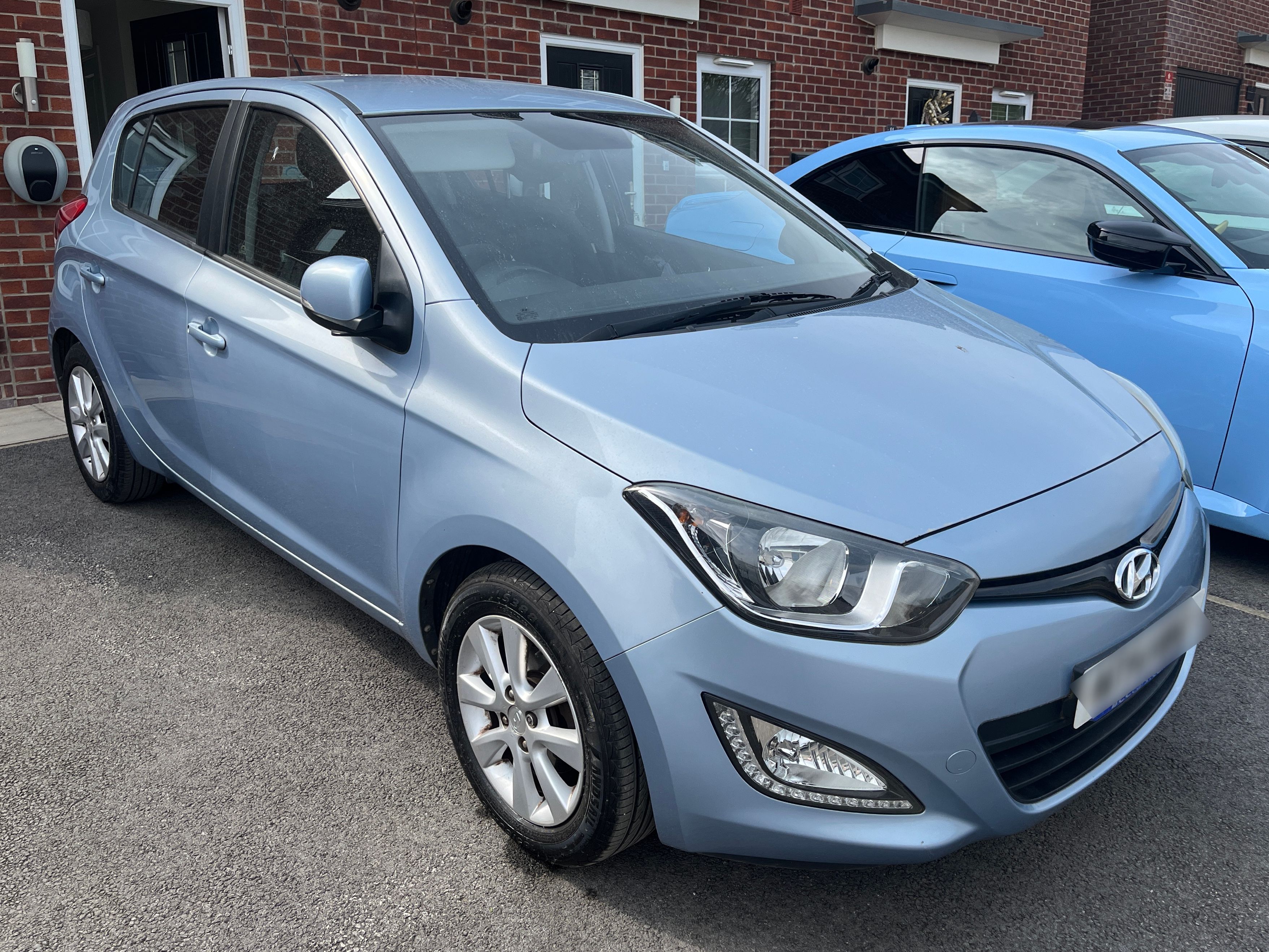 Hyundai I20