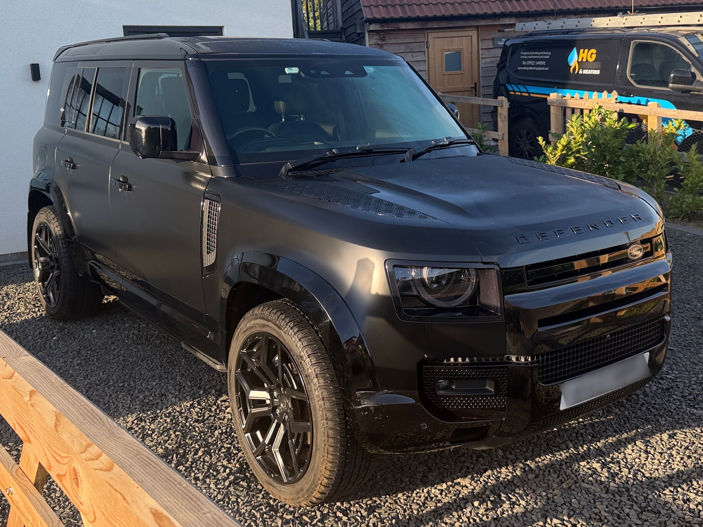 Land Rover Defender