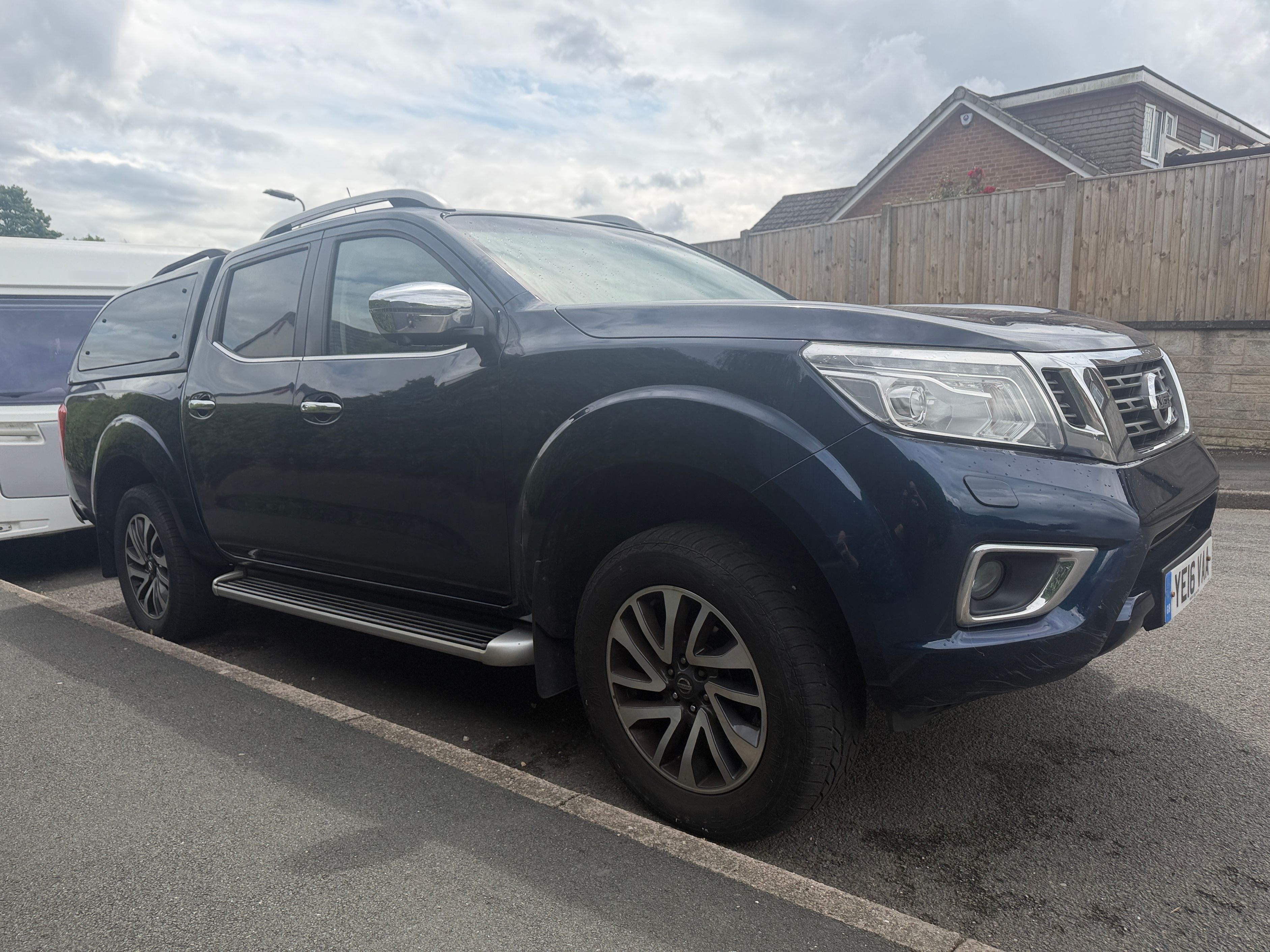 Nissan NP300 Navara Tekna DCI Auto